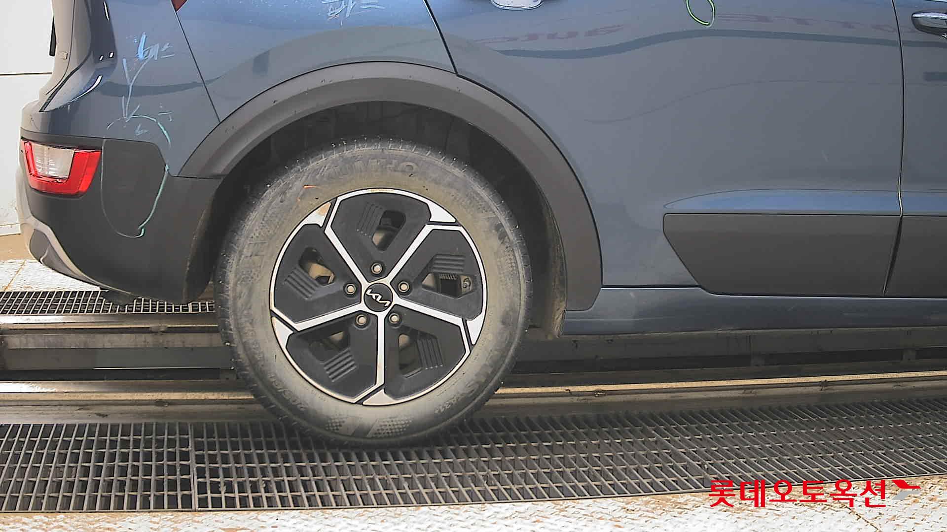2022 - kia niro
