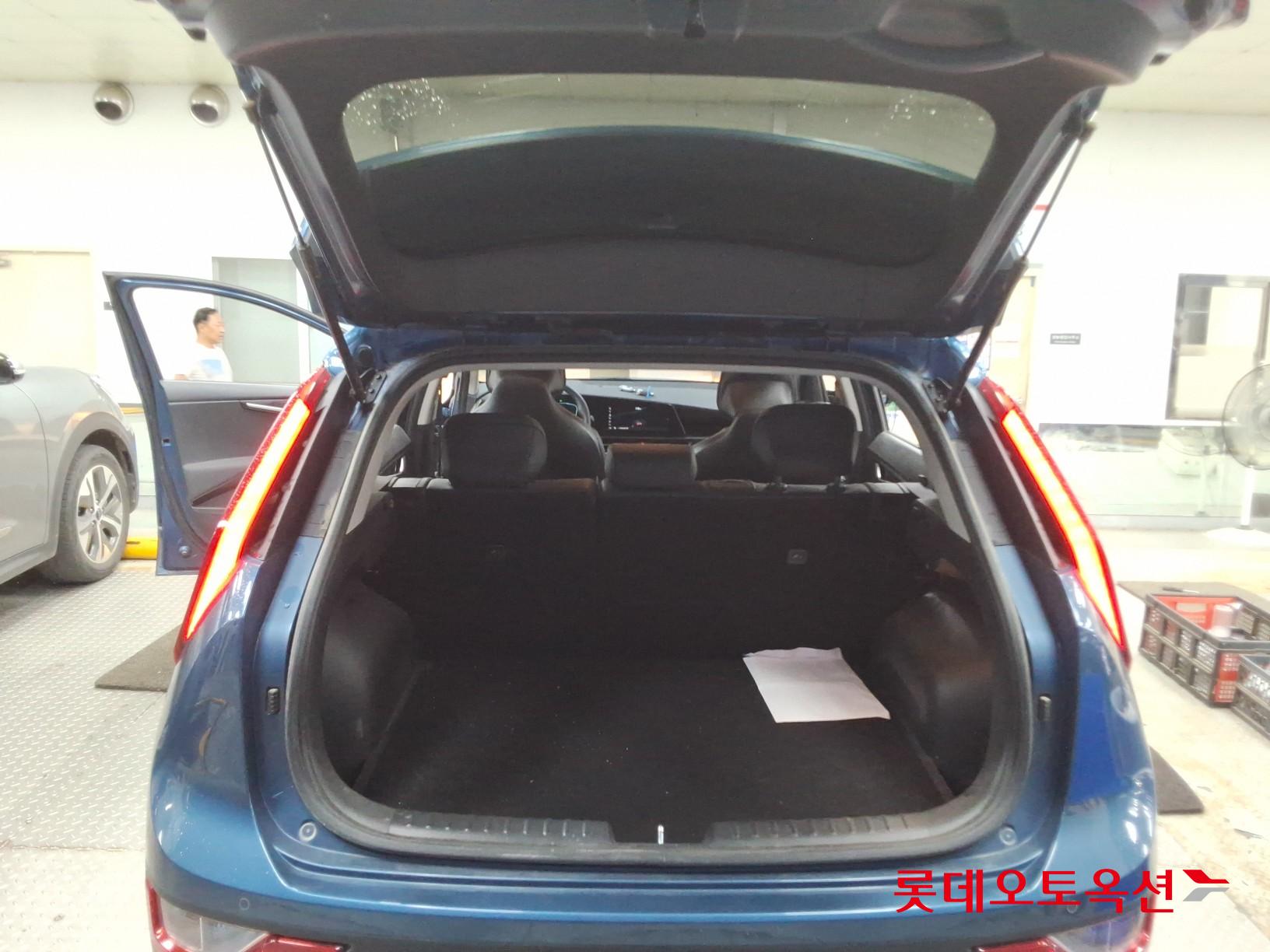 2022 - kia niro