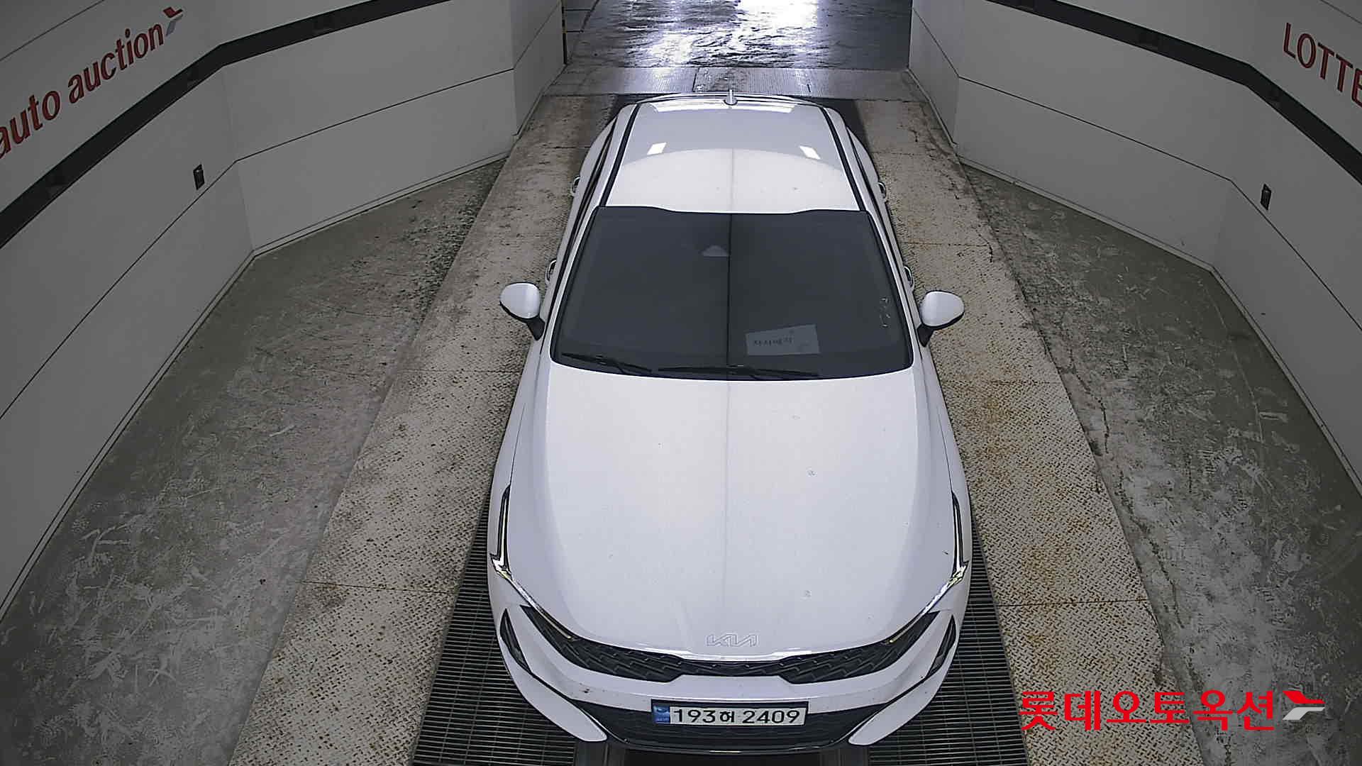 2022 - kia k5