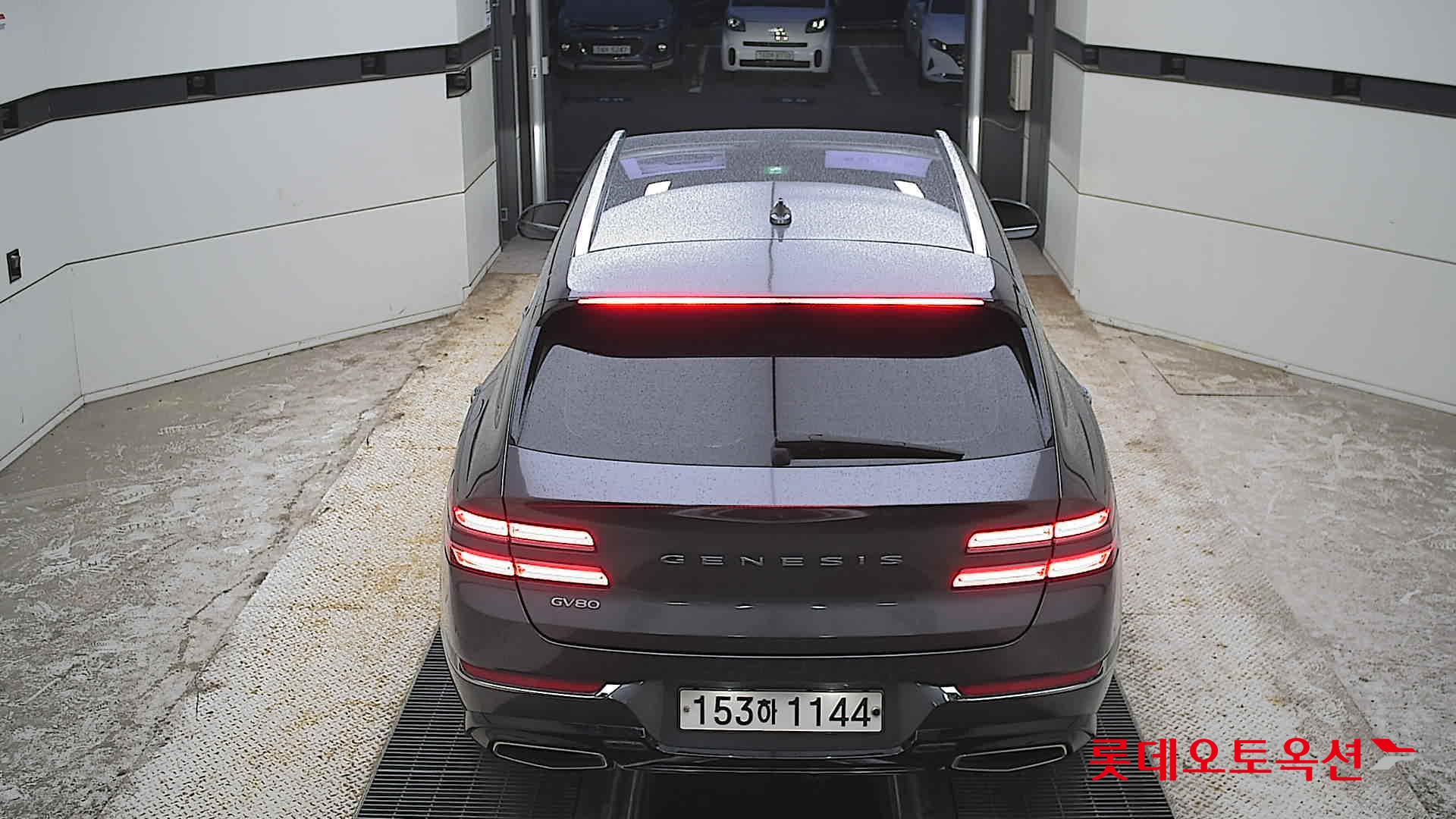 2021 - genesis gv80