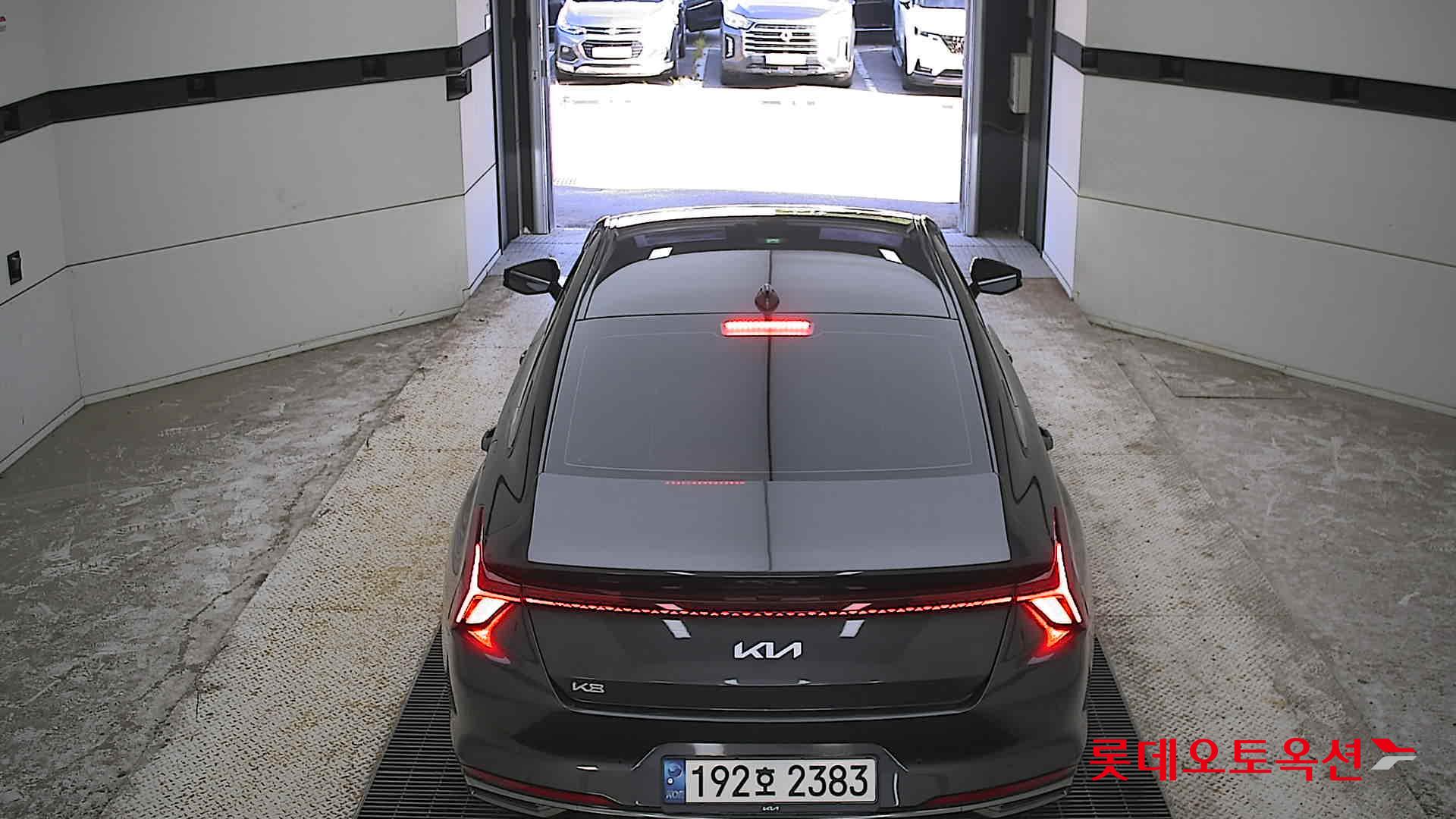 2022 - kia k8