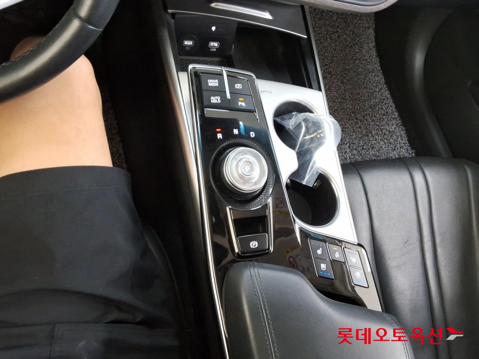 2022 - kia k8