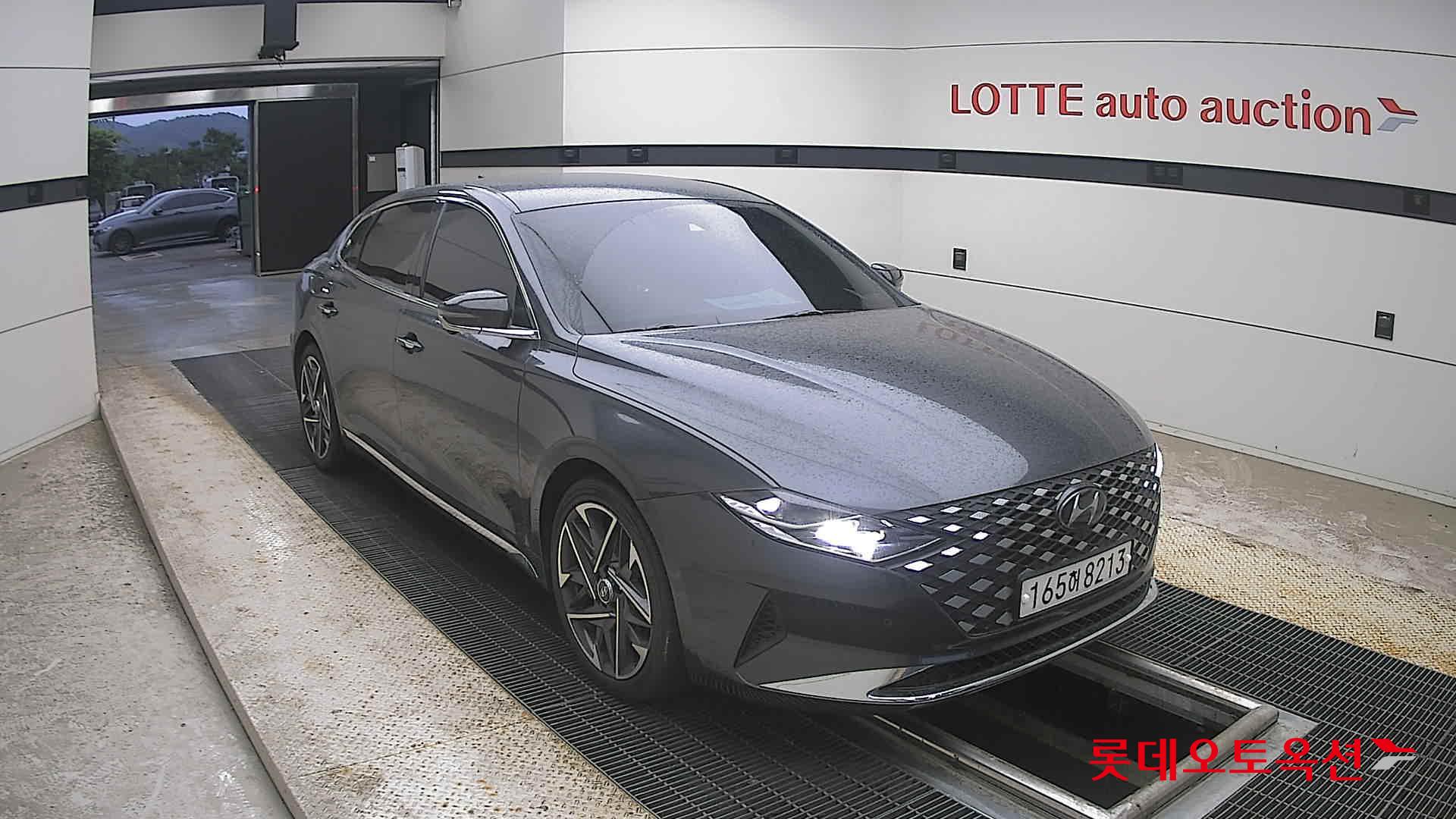 2022 - hyundai grandeur