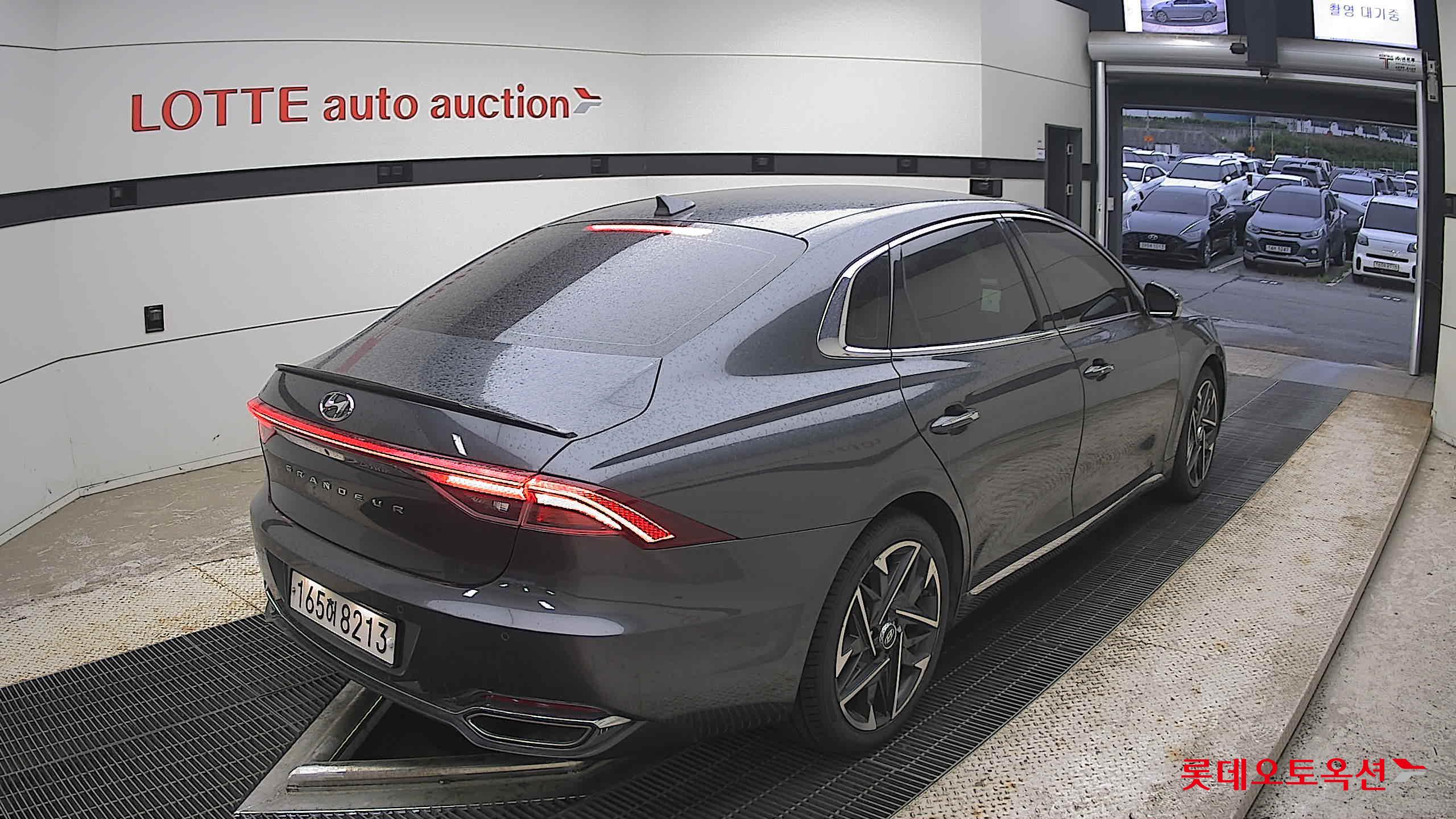 2022 - hyundai grandeur