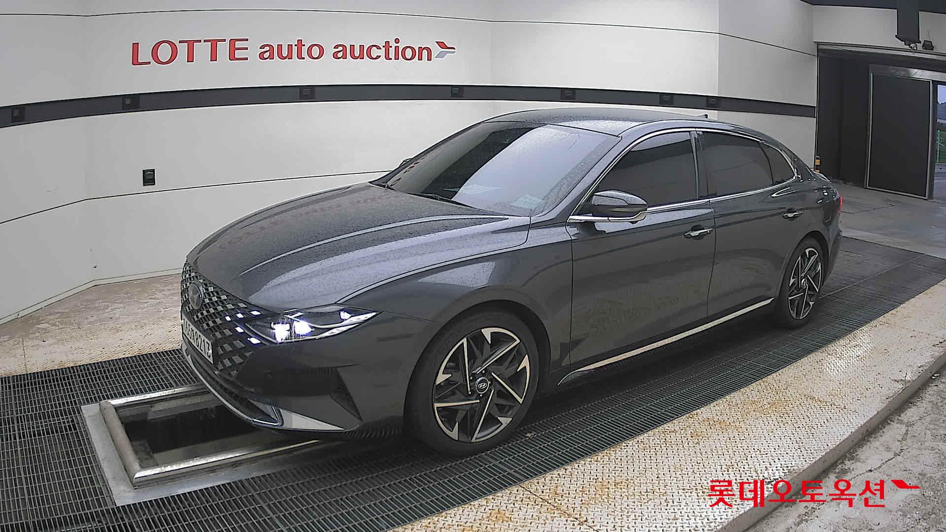 2022 - hyundai grandeur