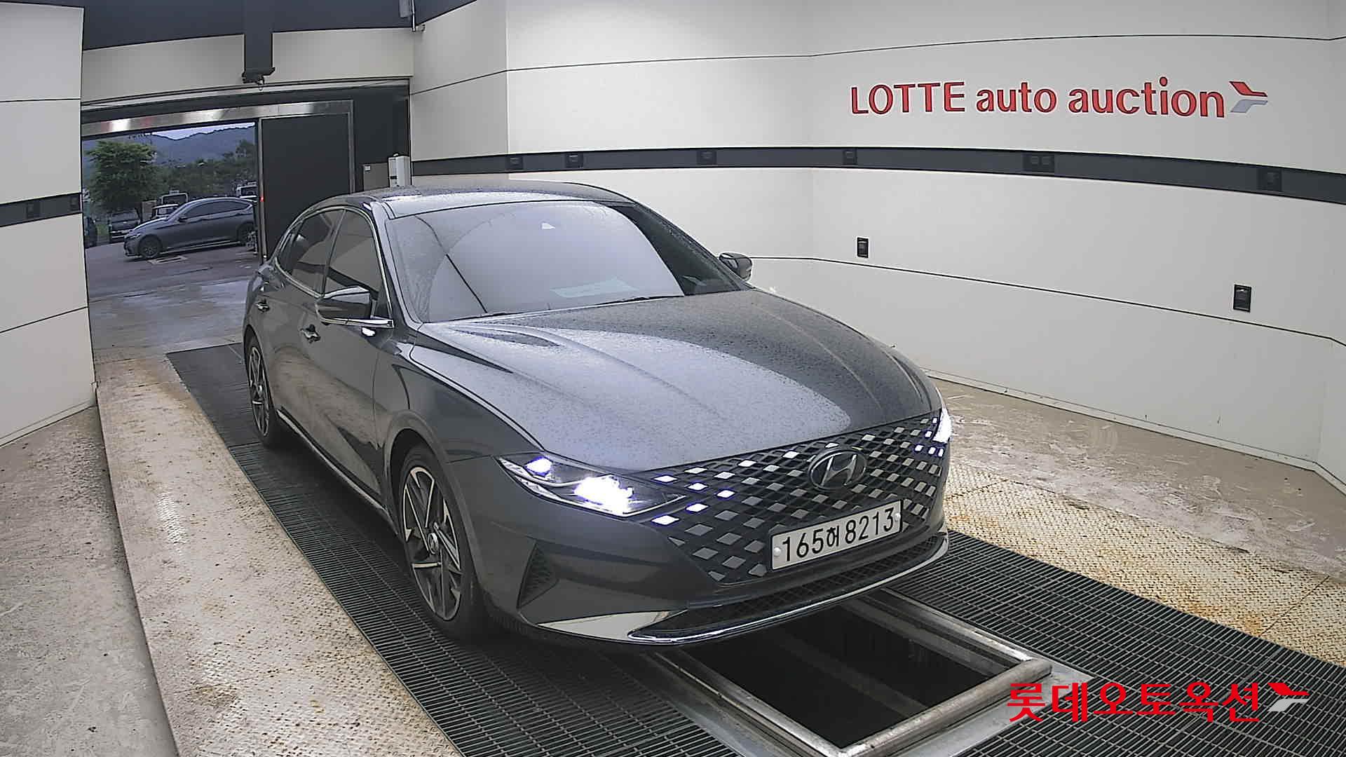 2022 - hyundai grandeur