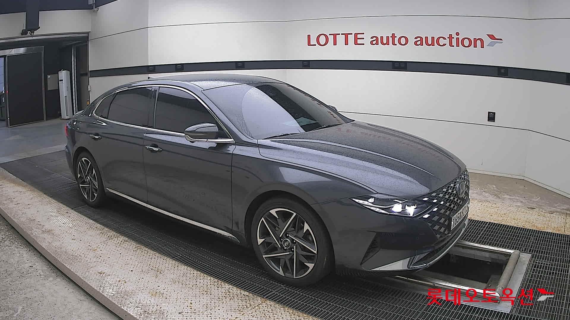 2022 - hyundai grandeur