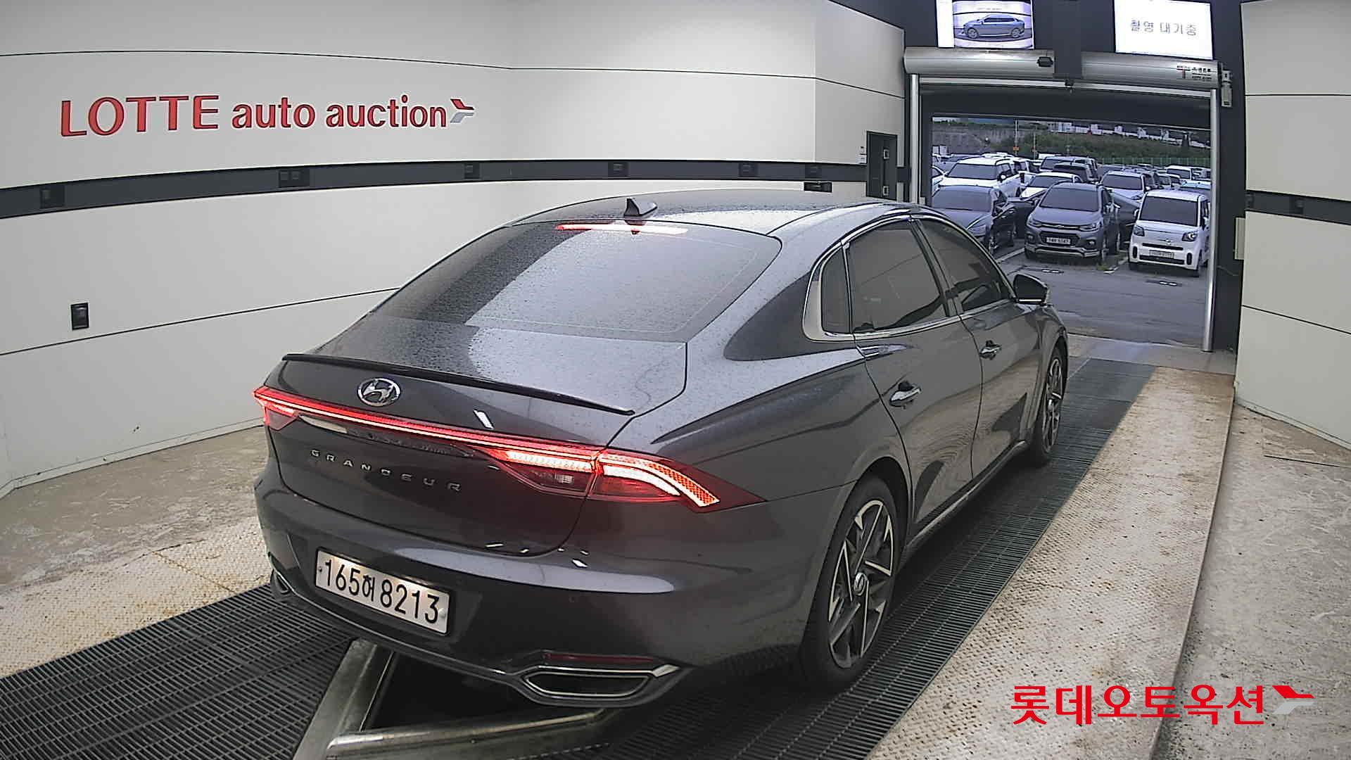 2022 - hyundai grandeur