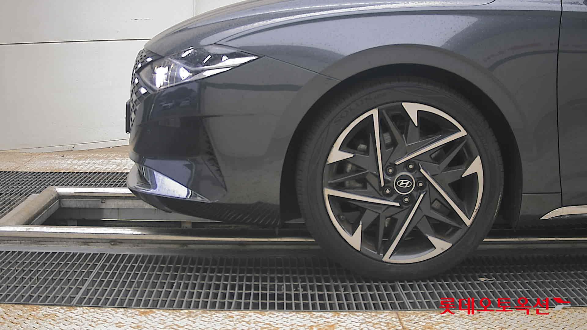 2022 - hyundai grandeur