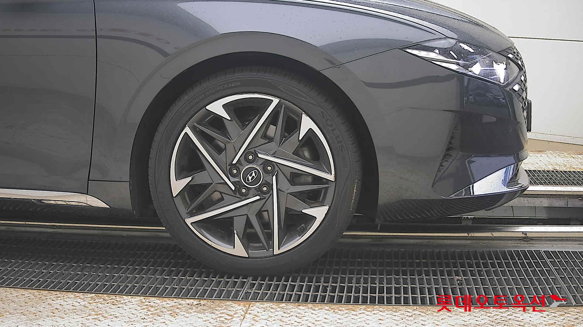 2022 - hyundai grandeur