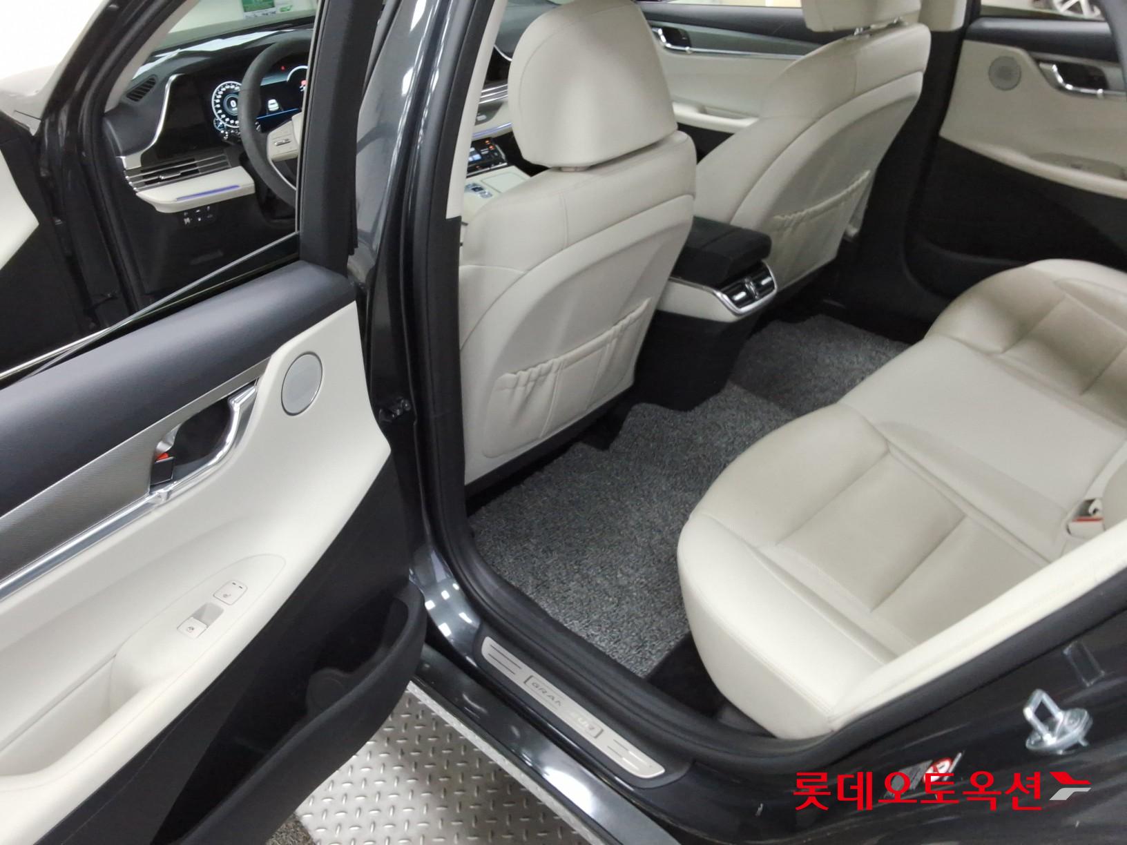 2022 - hyundai grandeur