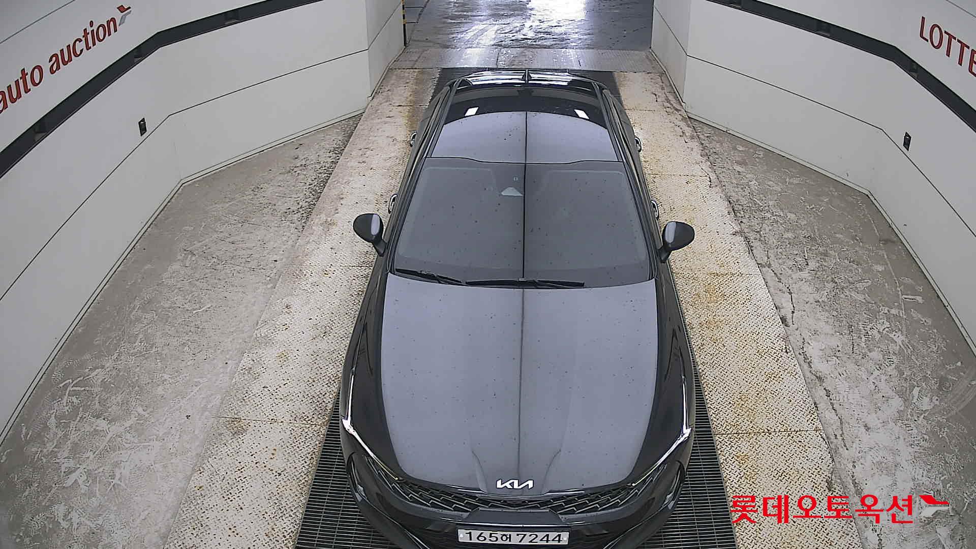 2022 - kia k5