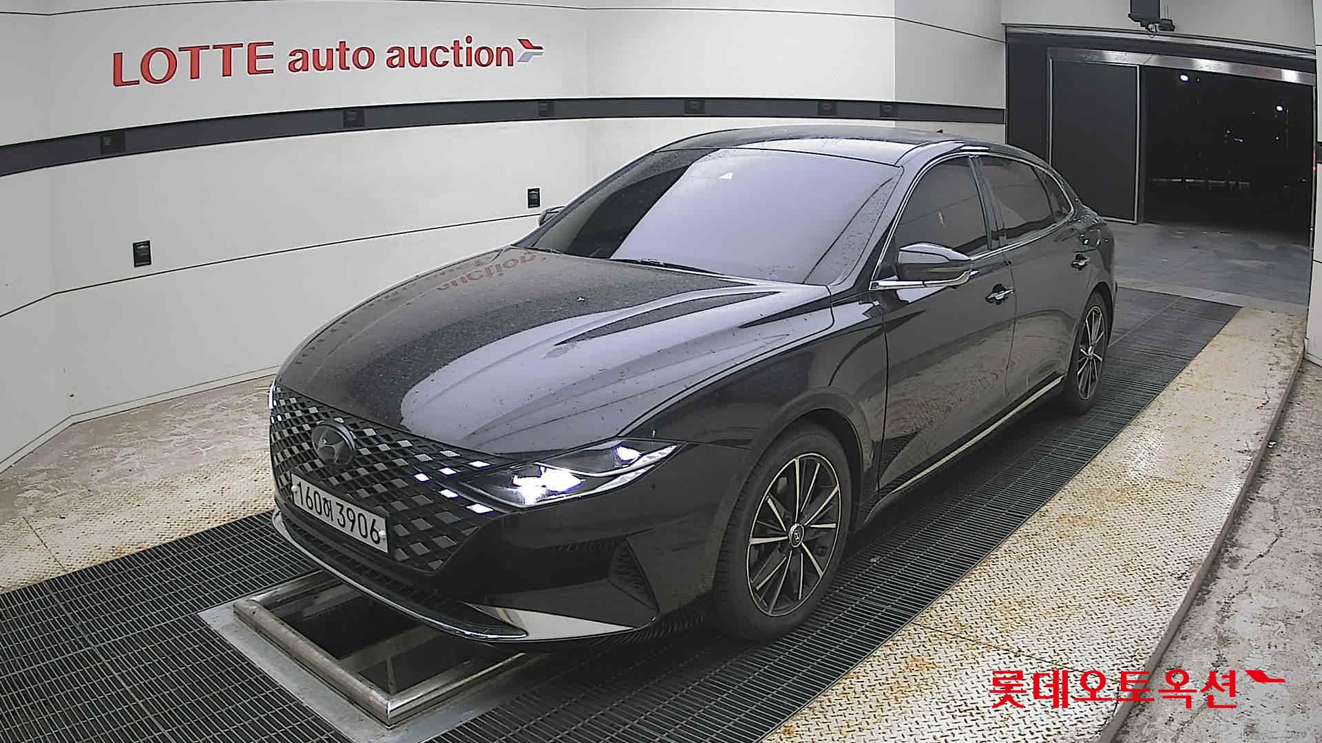 2022 - hyundai grandeur