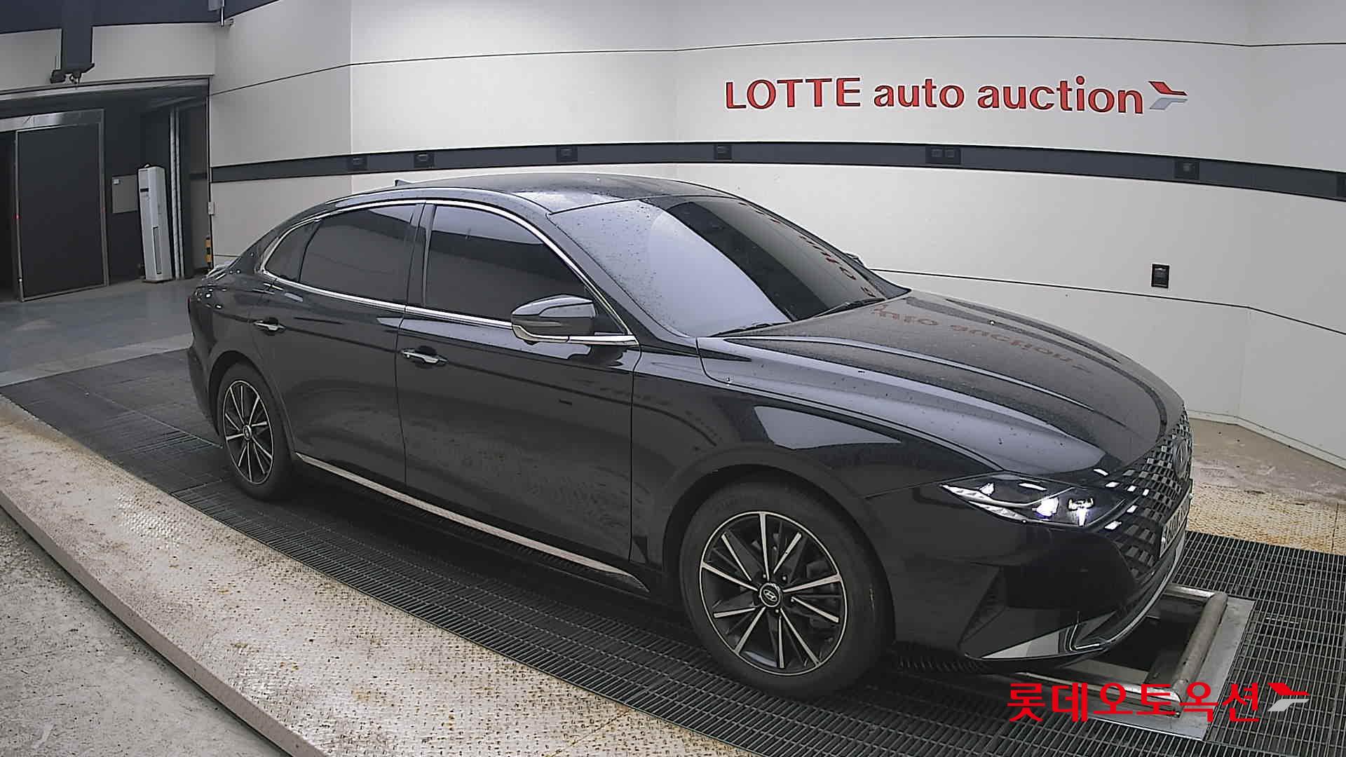 2022 - hyundai grandeur