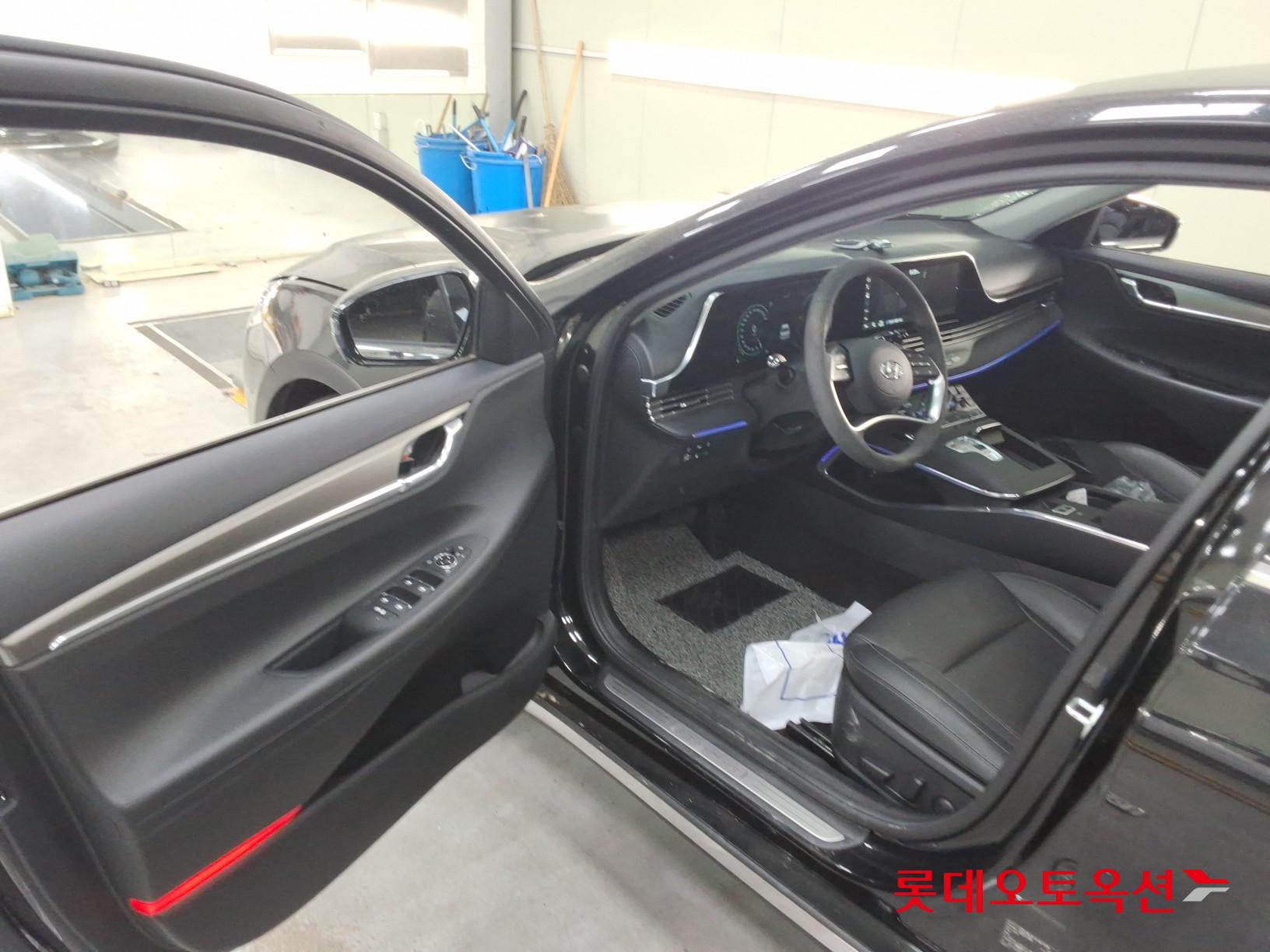 2022 - hyundai grandeur