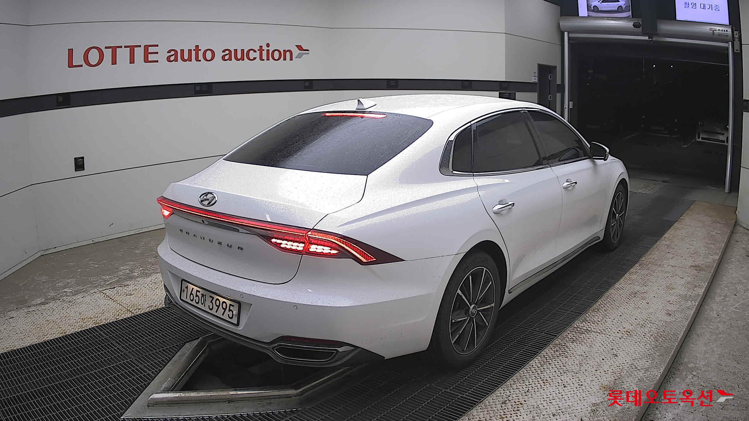 2022 - hyundai grandeur