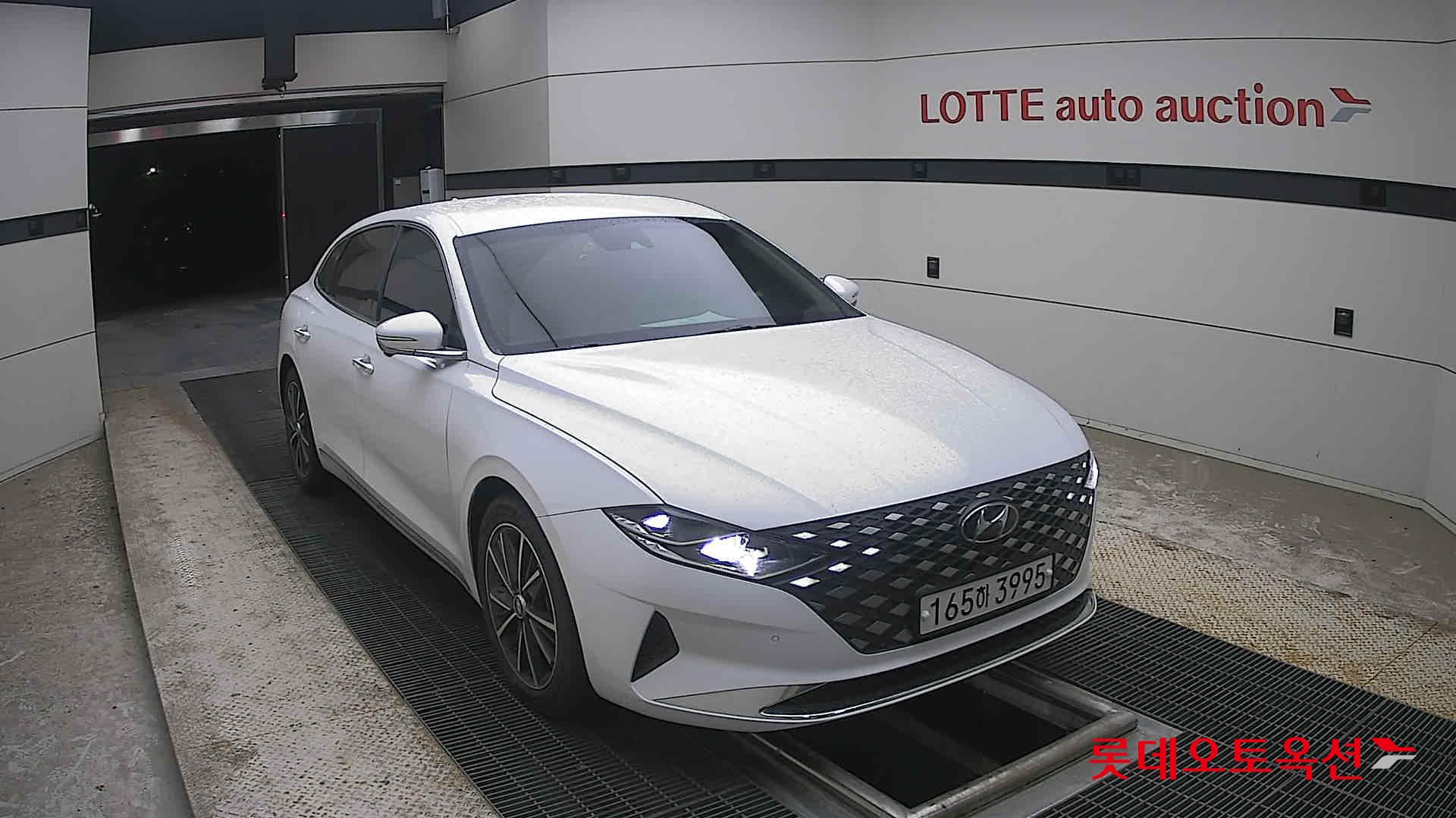 2022 - hyundai grandeur