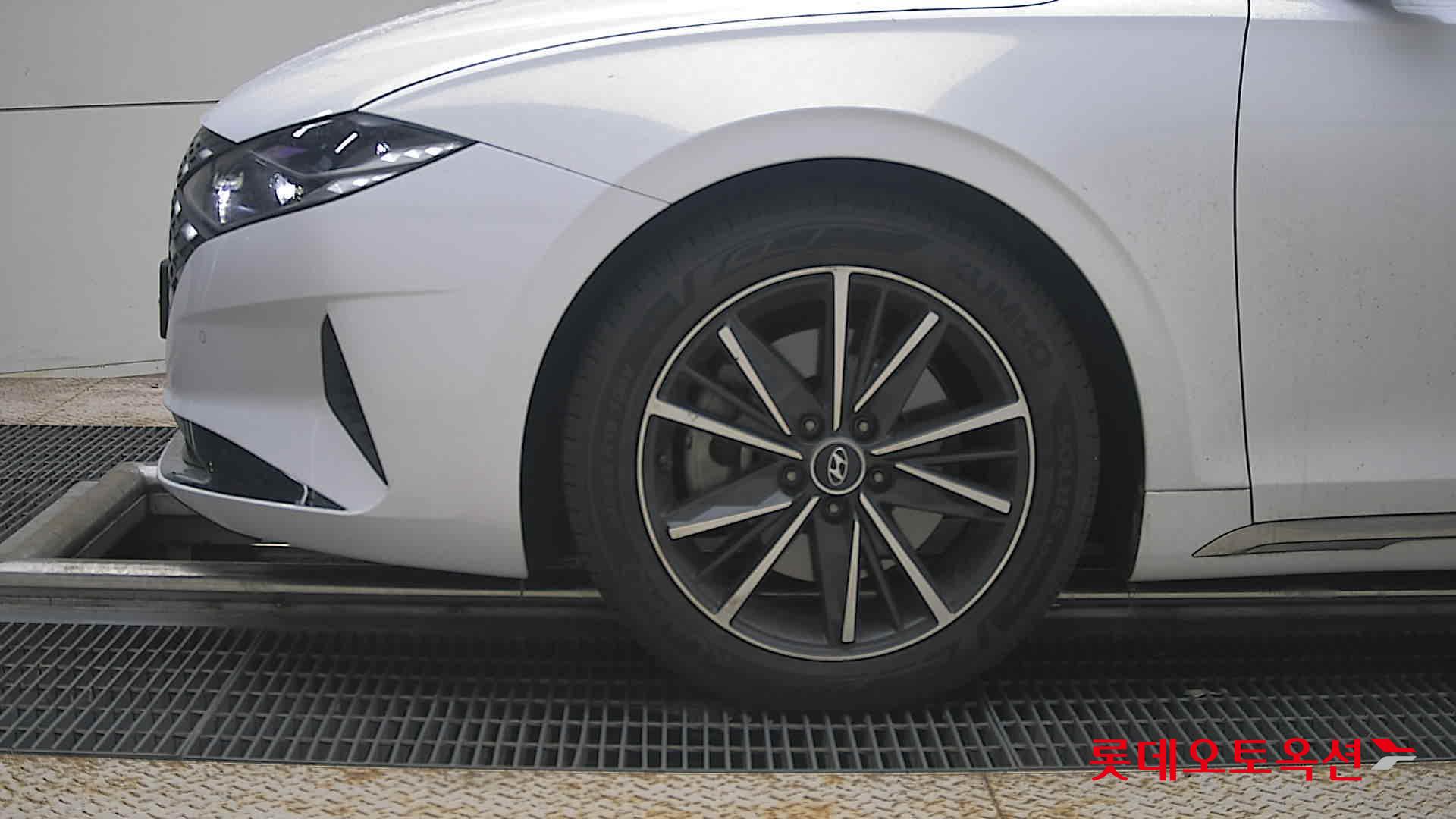 2022 - hyundai grandeur