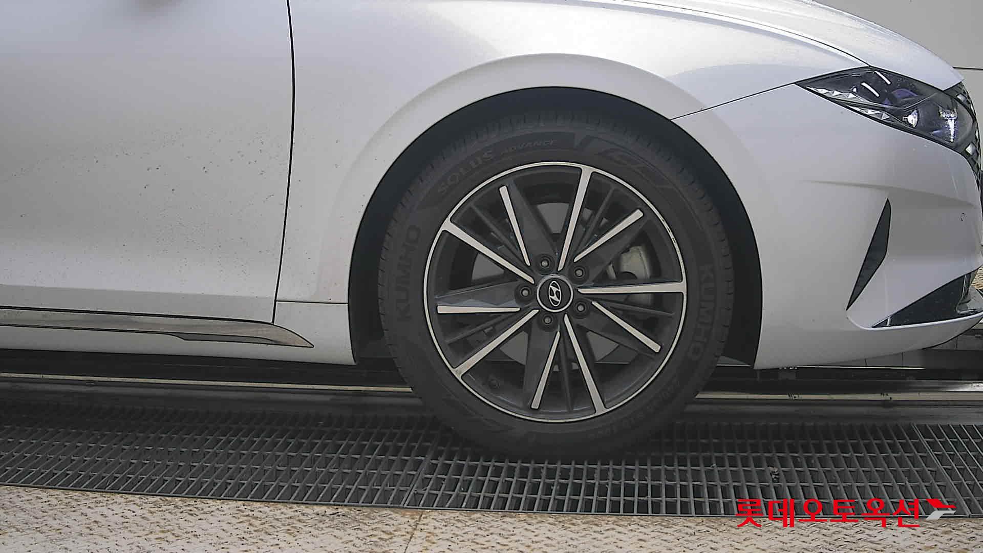 2022 - hyundai grandeur