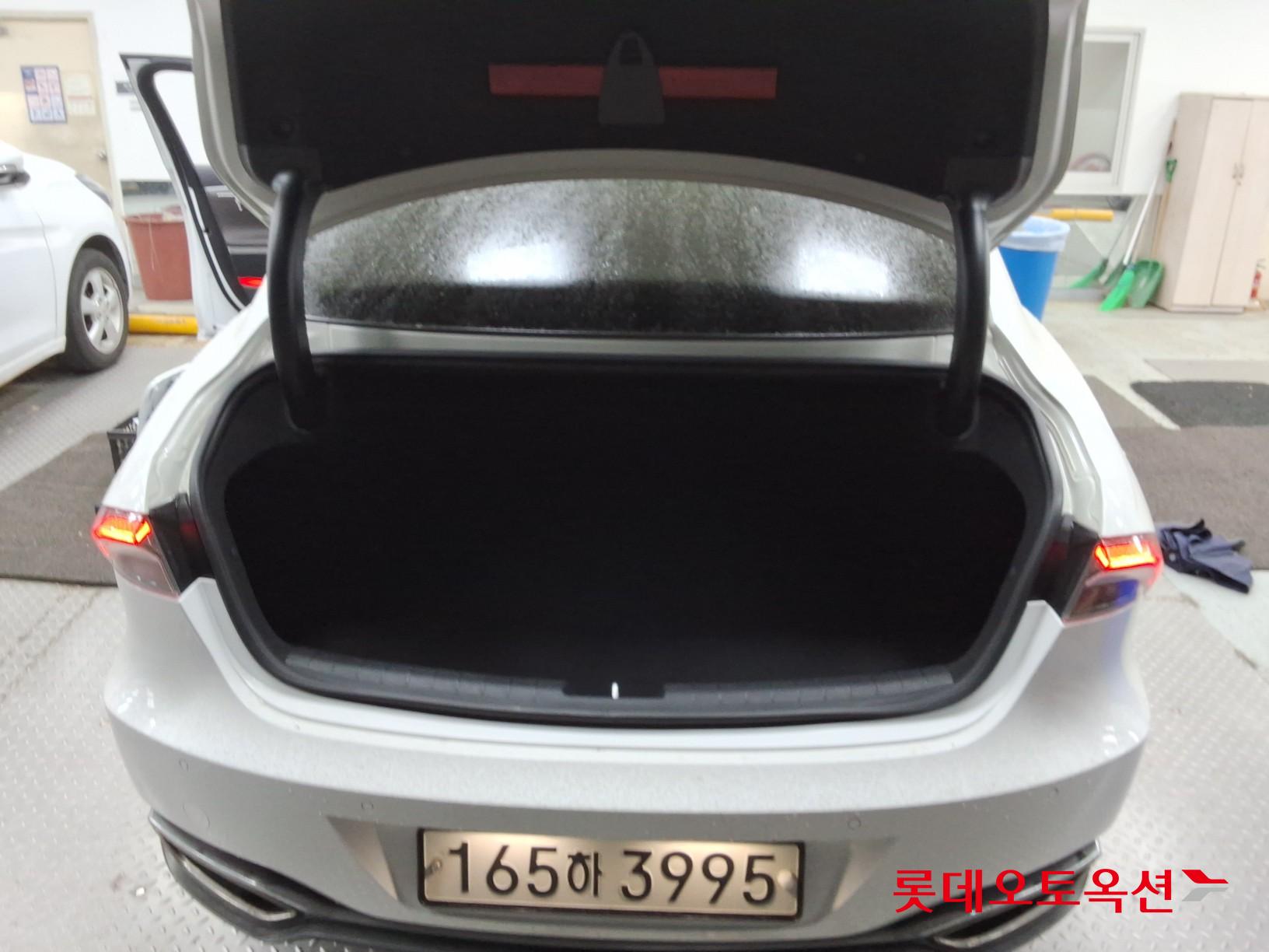 2022 - hyundai grandeur