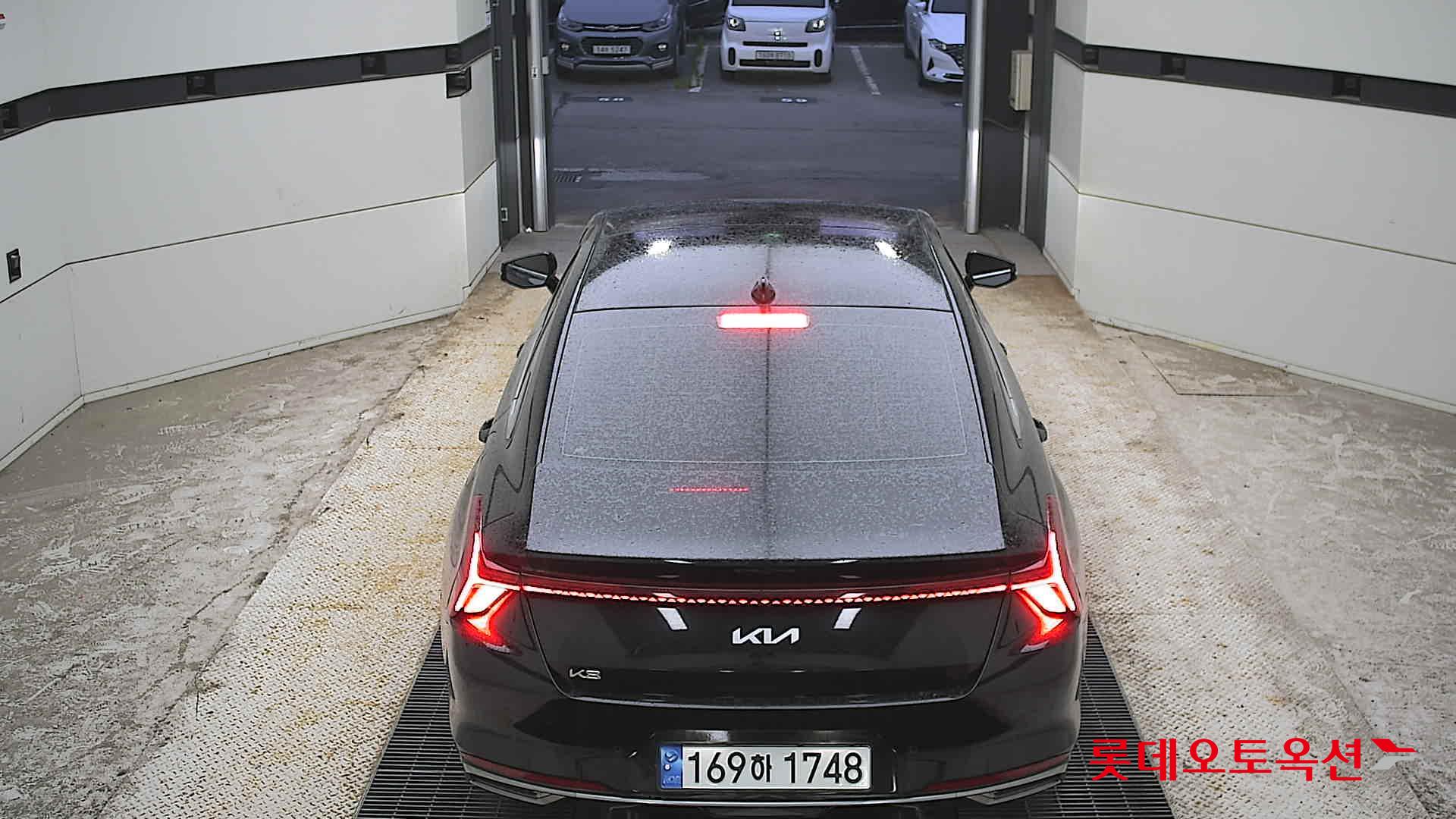2022 - kia k8