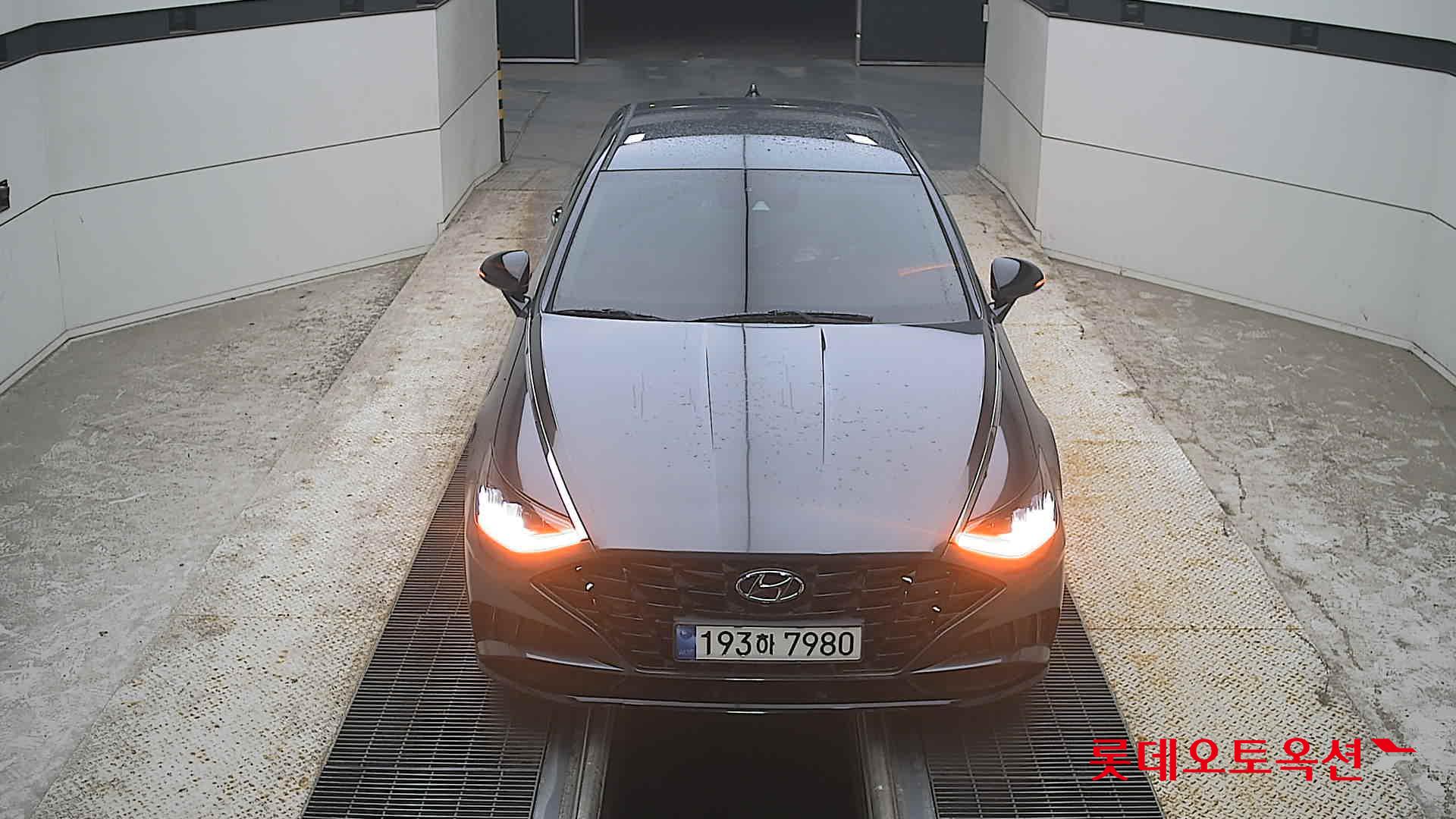 SONATA DN8 (G)