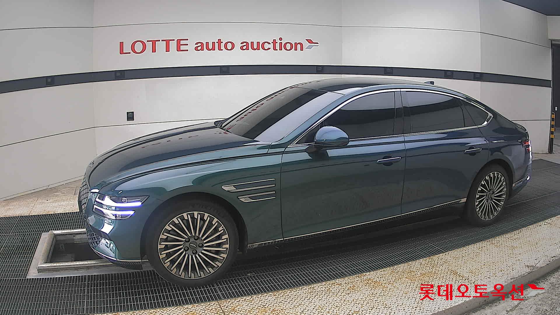 2022 - genesis g80