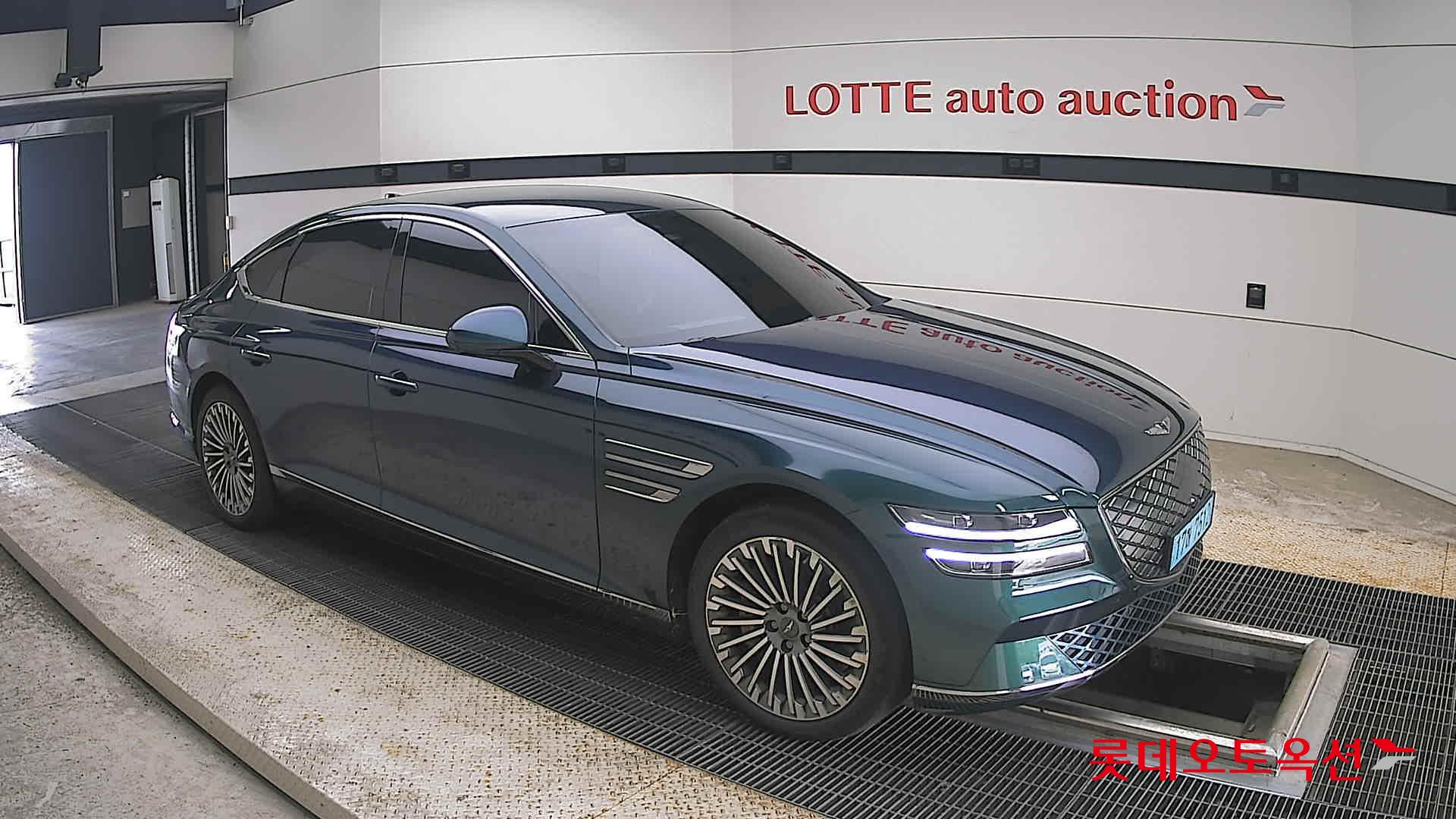 2022 - genesis g80
