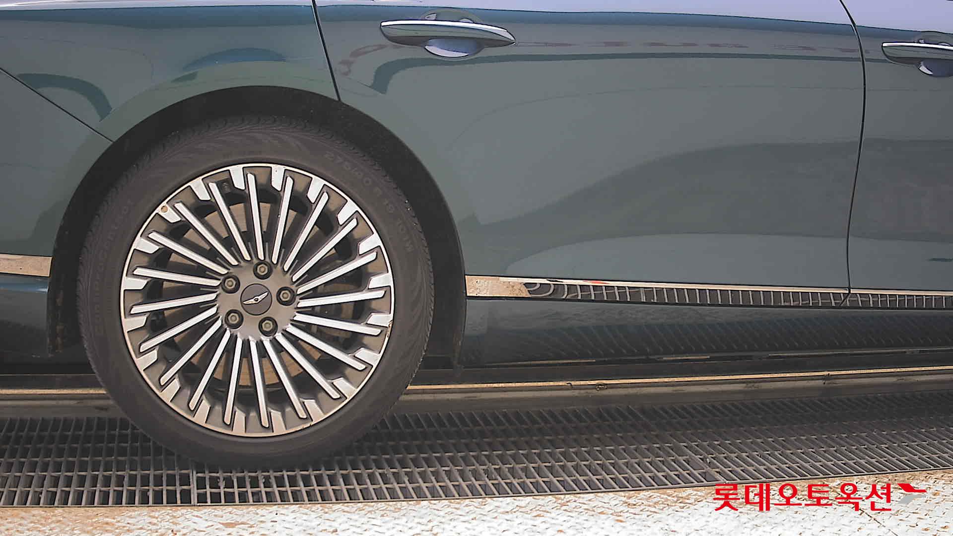2022 - genesis g80