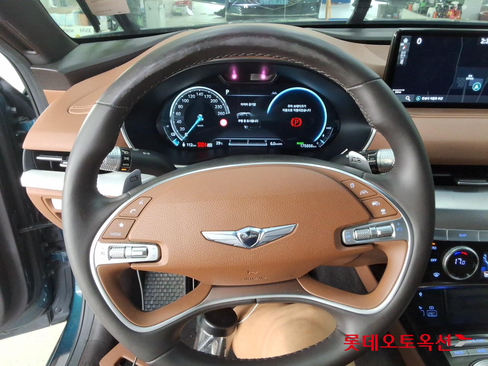 2022 - genesis g80