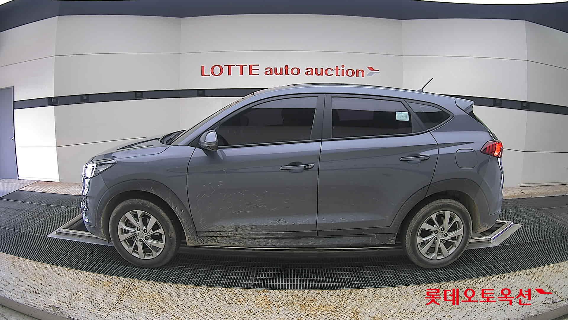 2020 - hyundai tucson