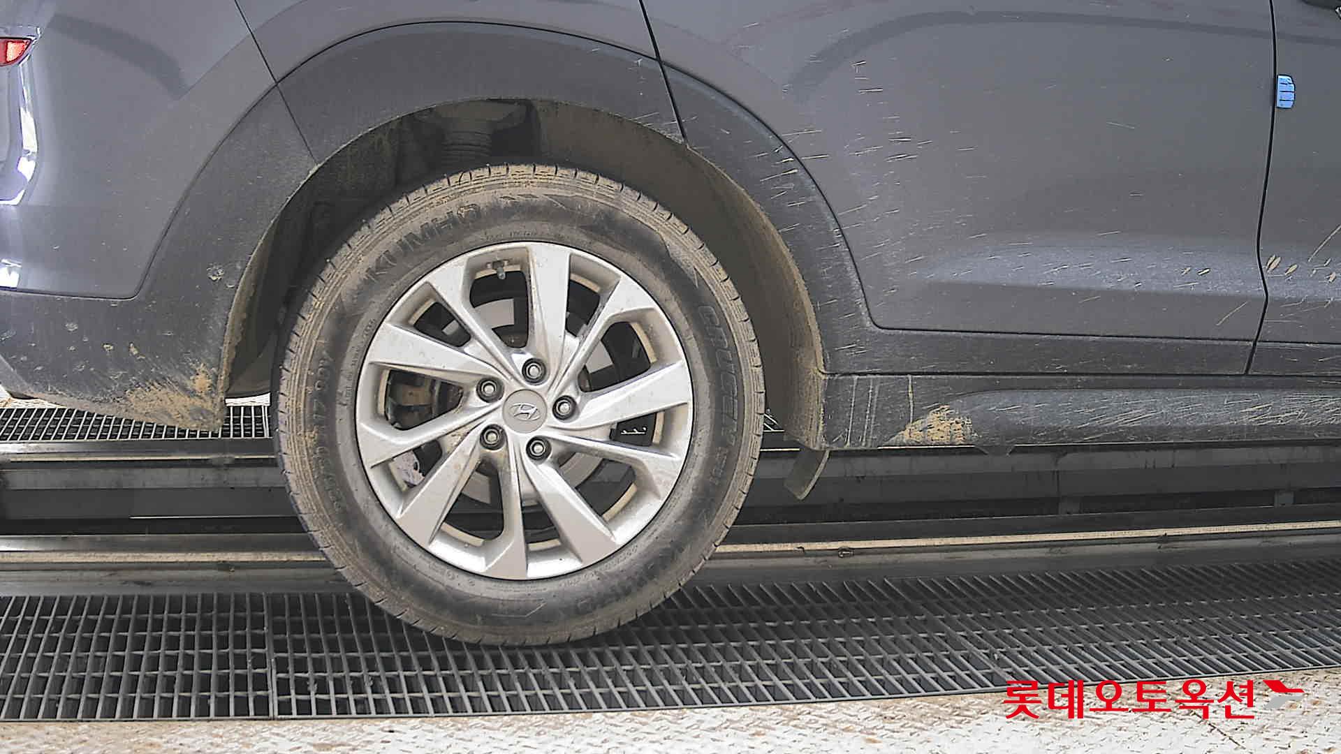 2020 - hyundai tucson