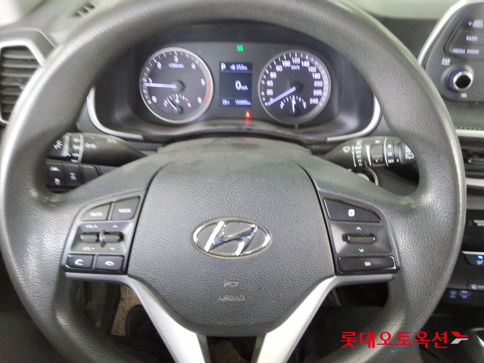 2020 - hyundai tucson