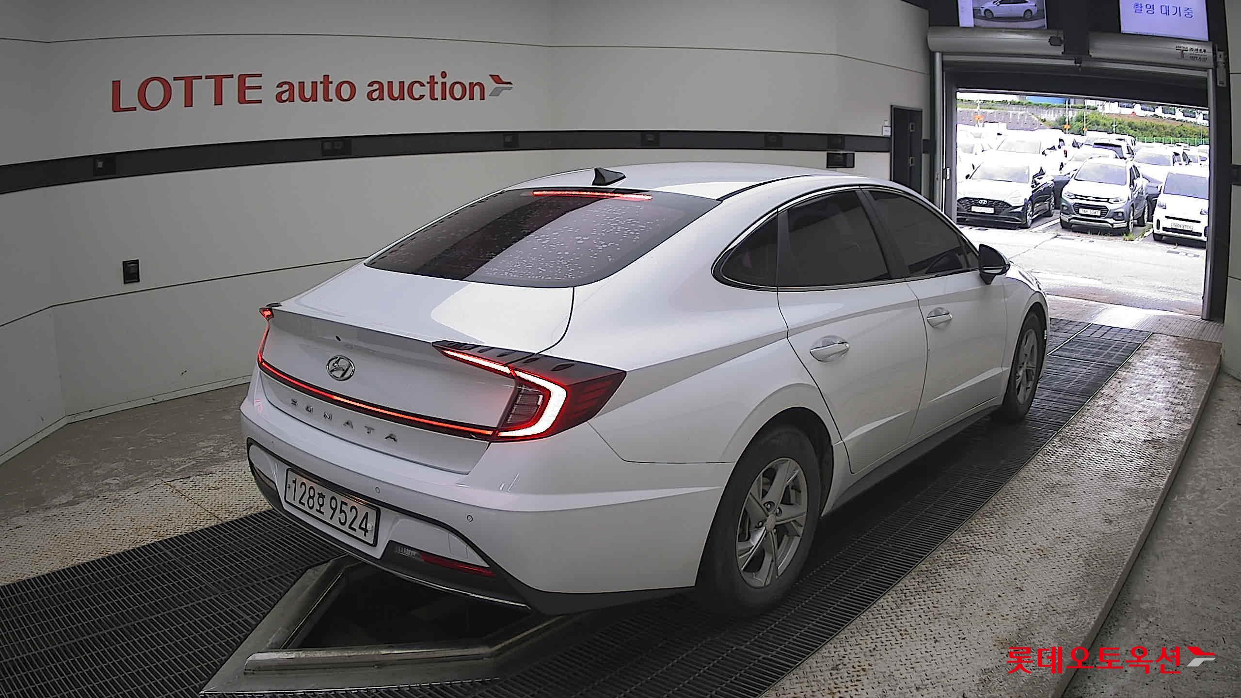 2020 - hyundai sonata