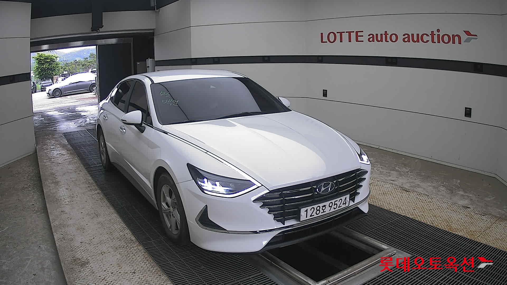 2020 - hyundai sonata