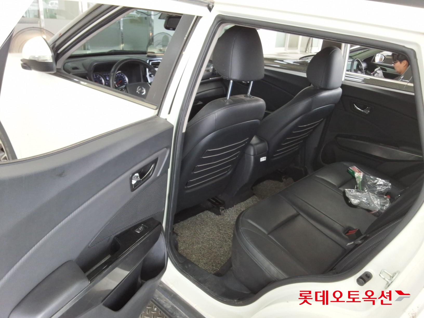 2022 - ssangyong tivoli