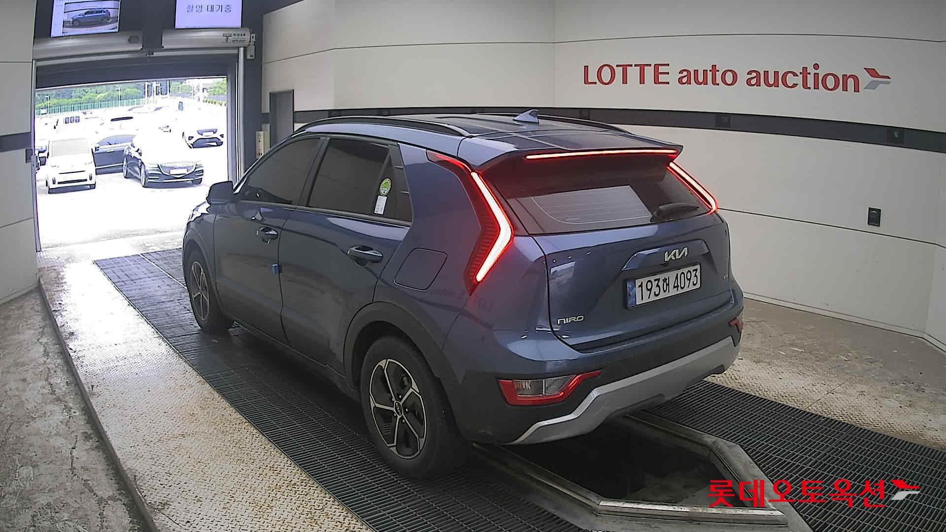 2022 - kia niro