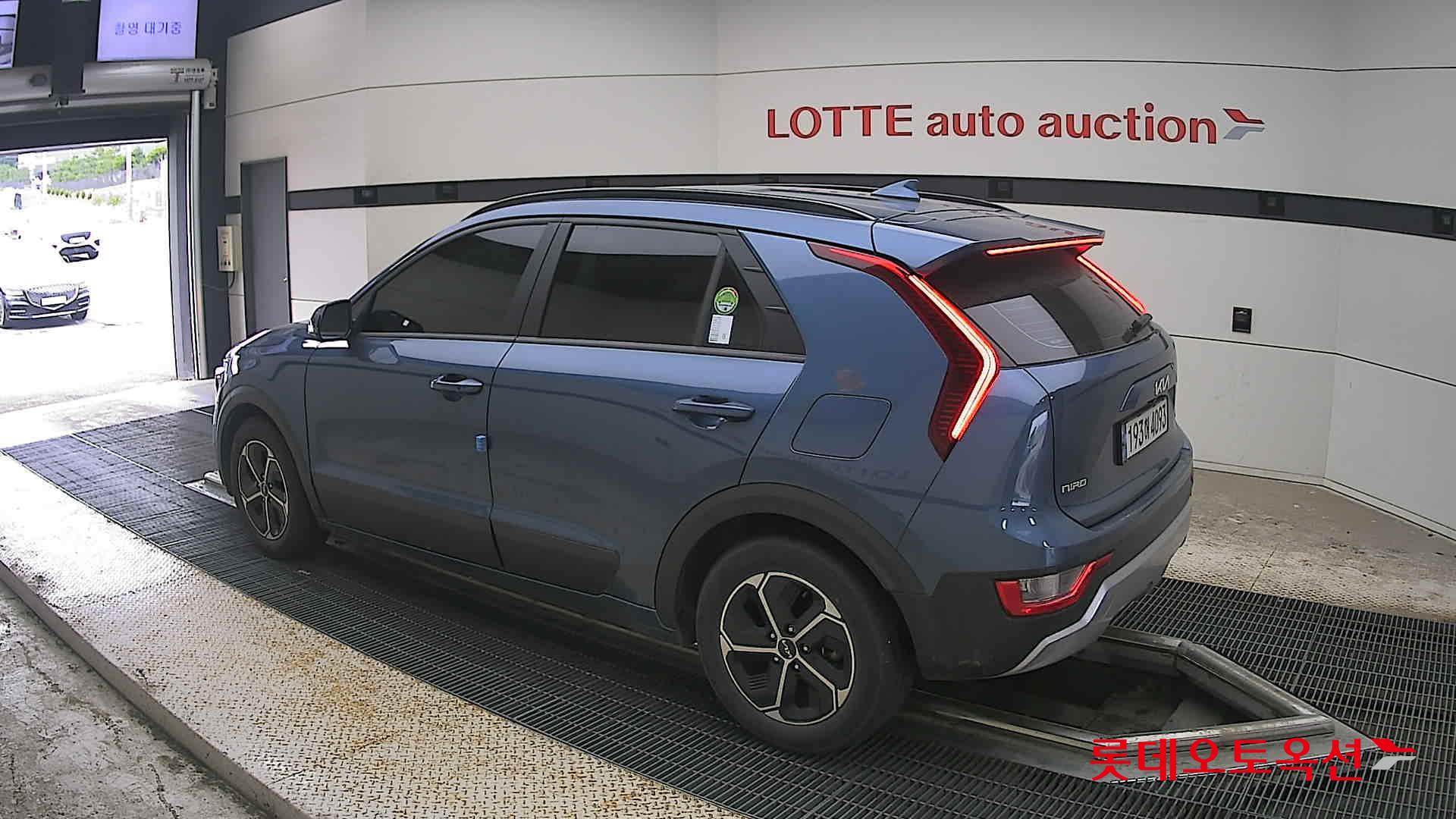2022 - kia niro