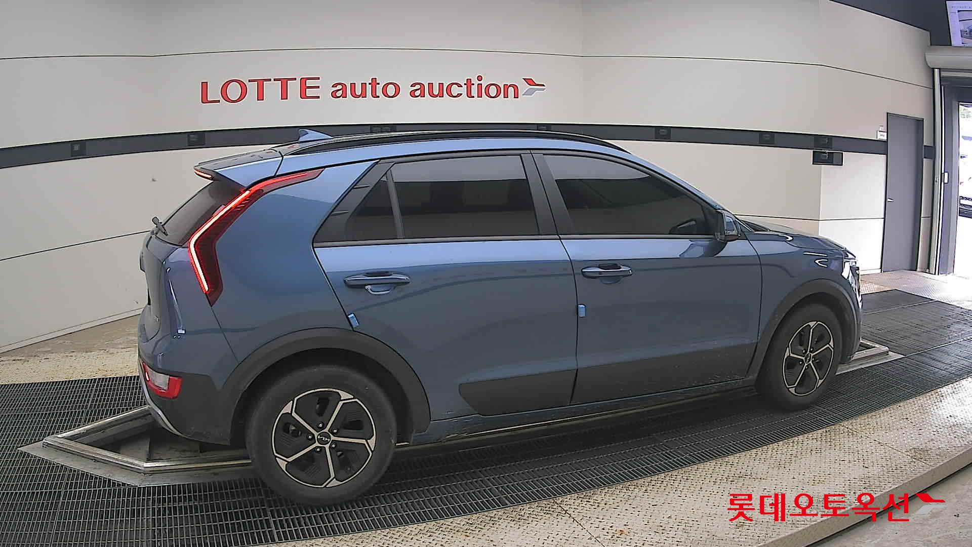 2022 - kia niro