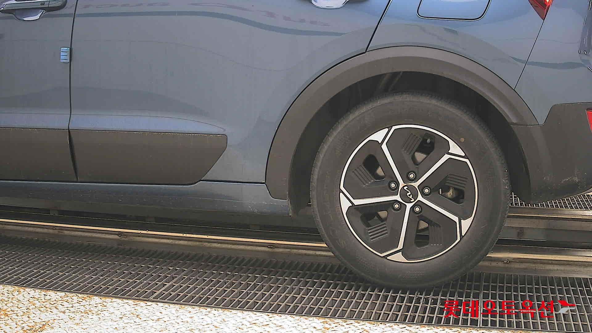 2022 - kia niro