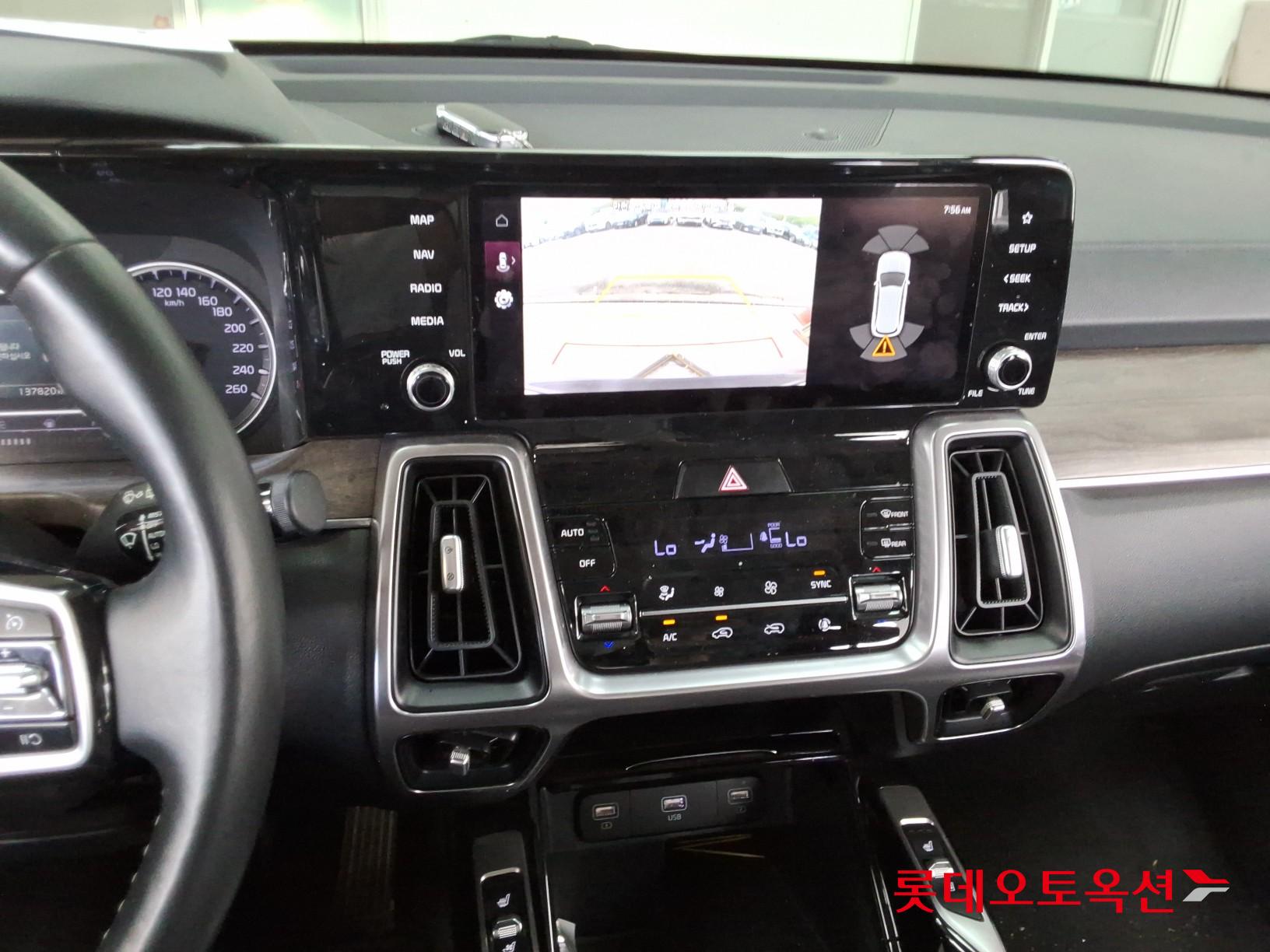 2021 - kia sorento