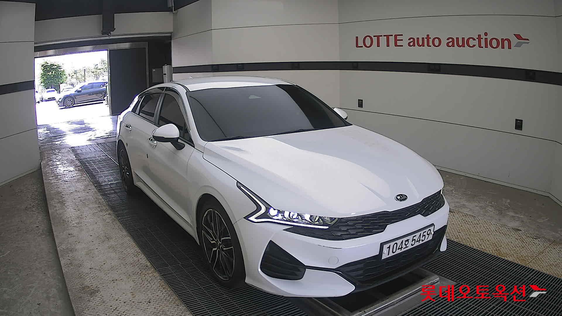 2020 - kia k5