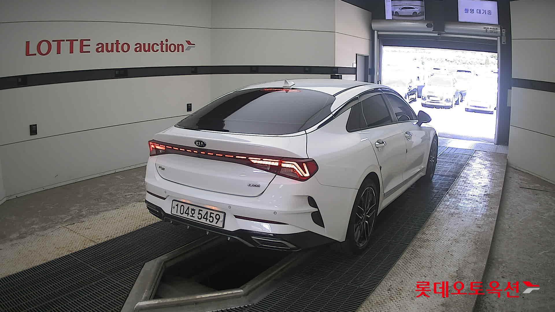 2020 - kia k5