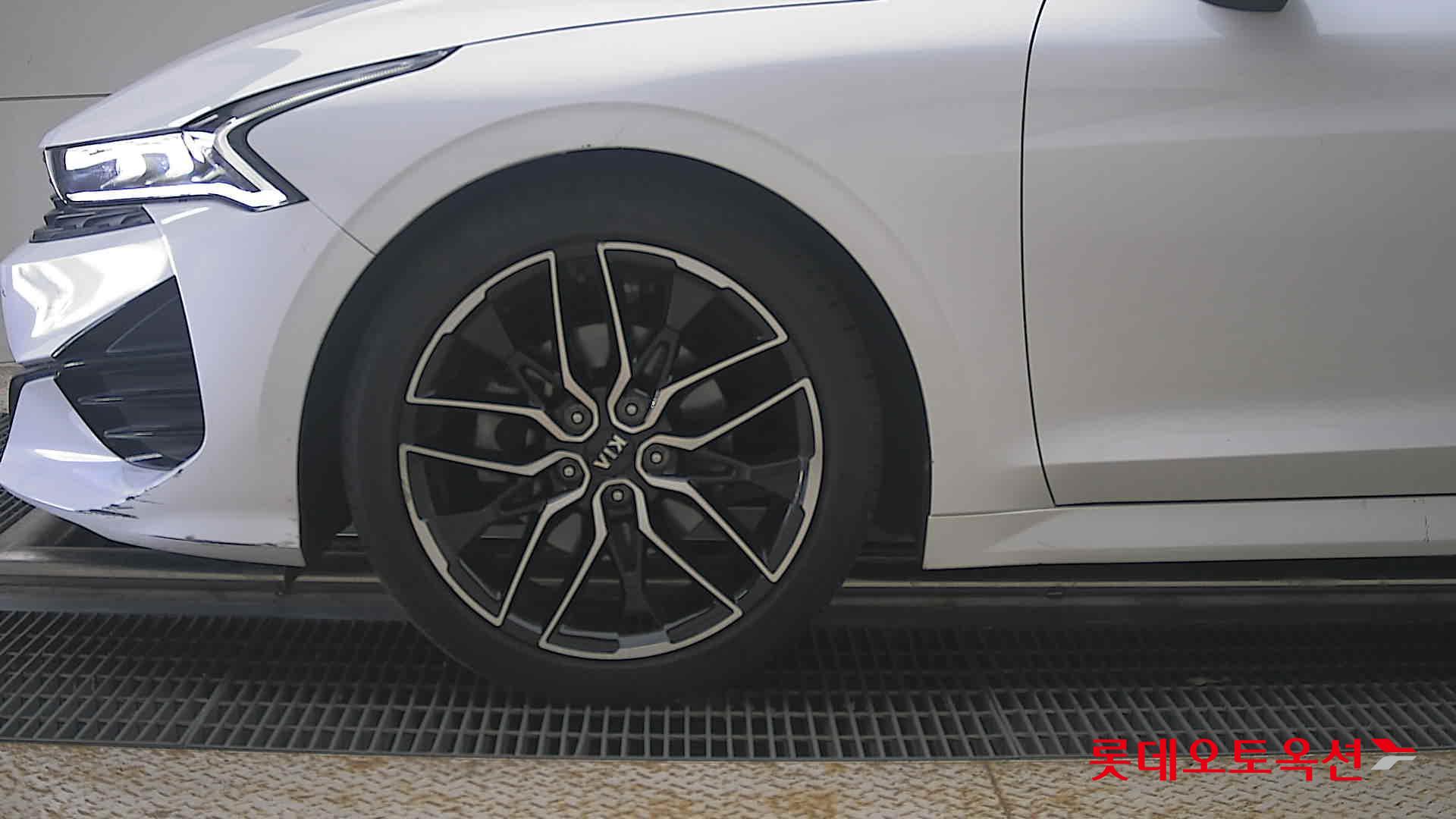 2020 - kia k5