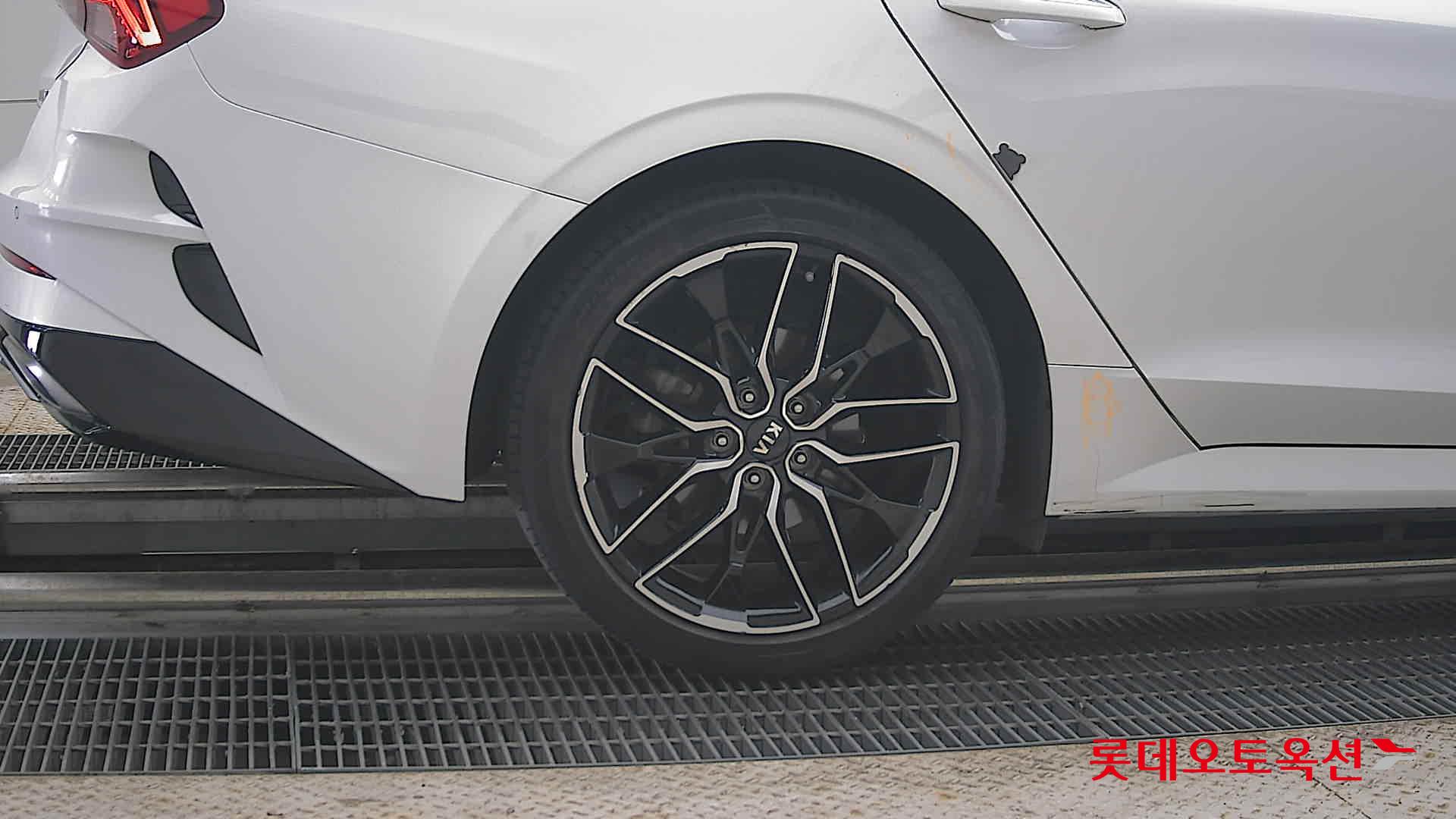 2020 - kia k5