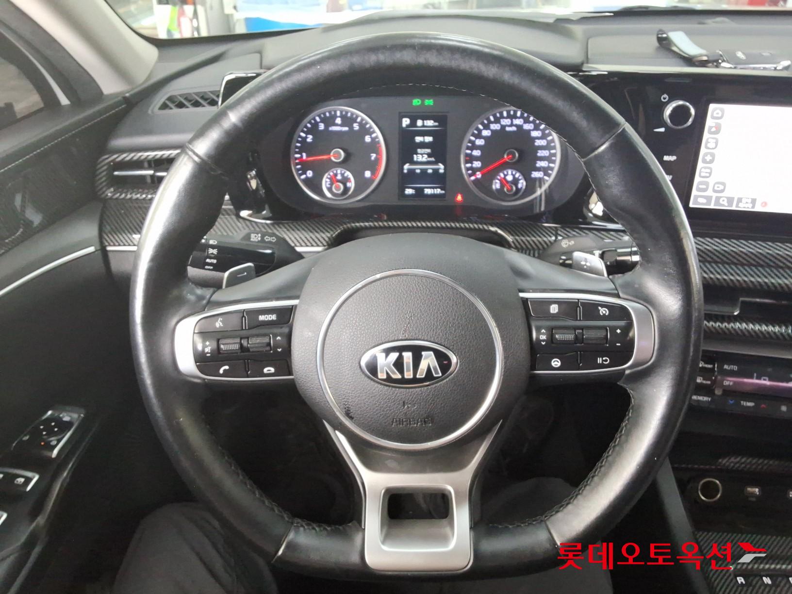 2020 - kia k5