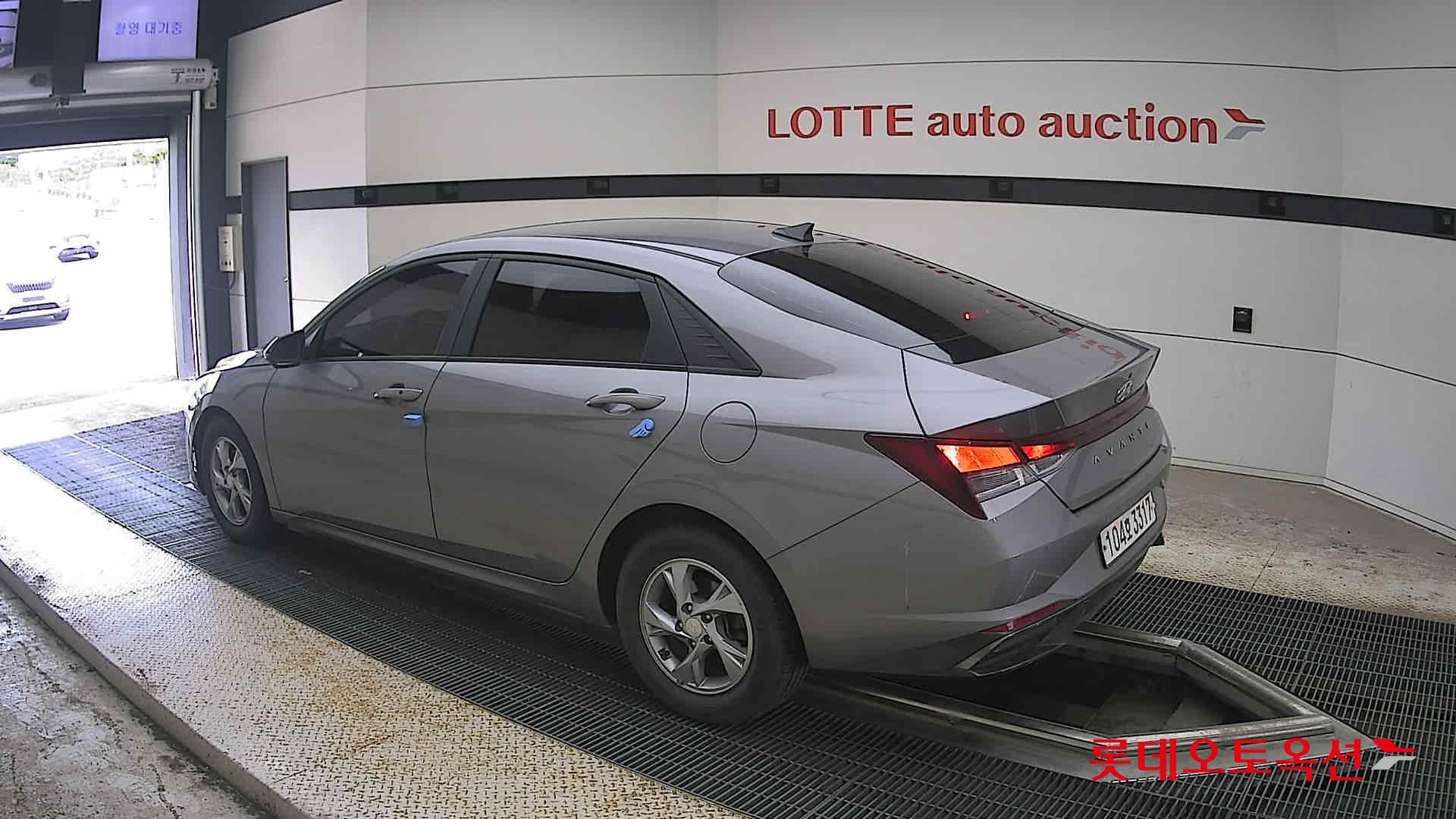 2021 - hyundai avante