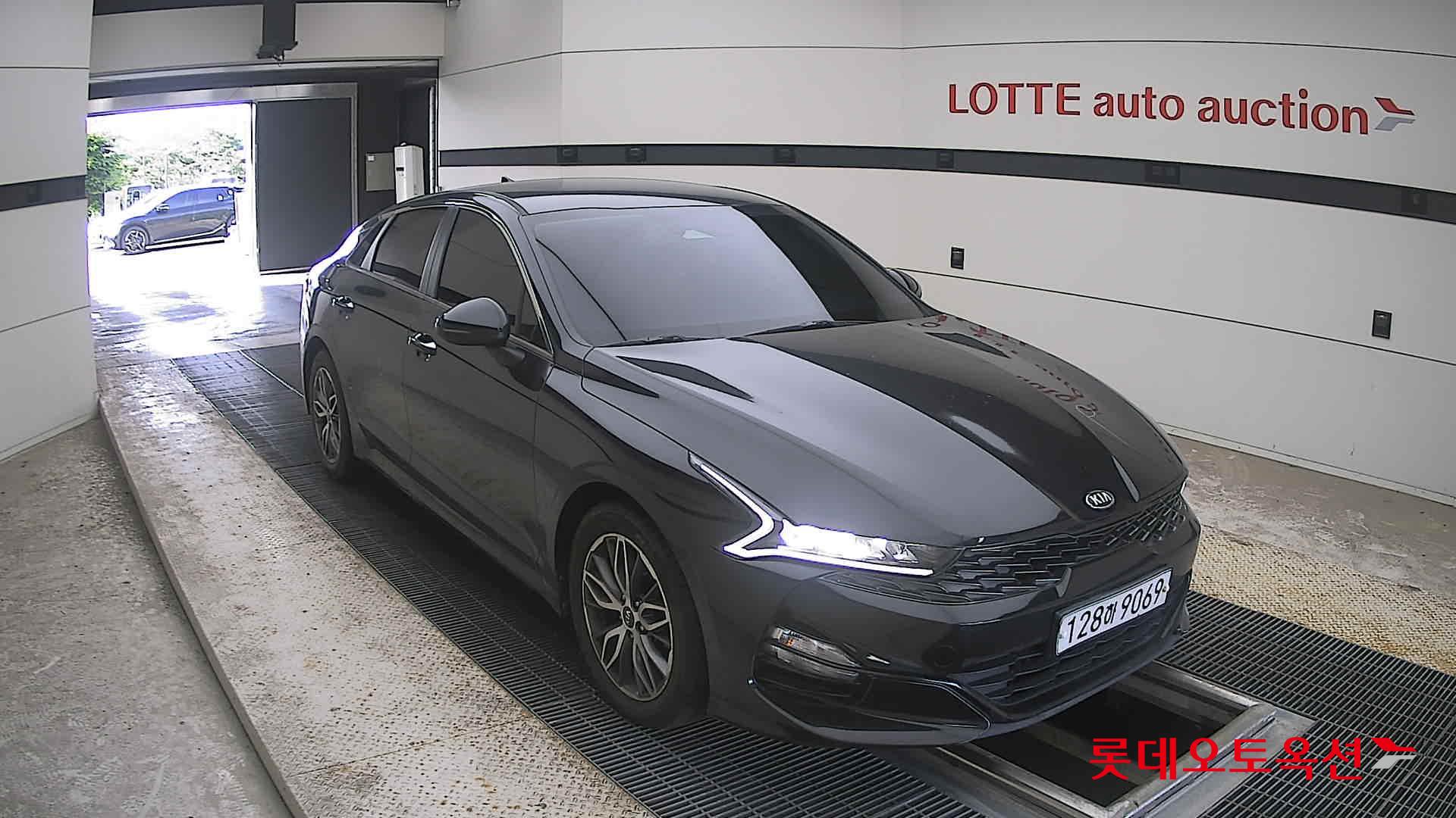2020 - kia k5
