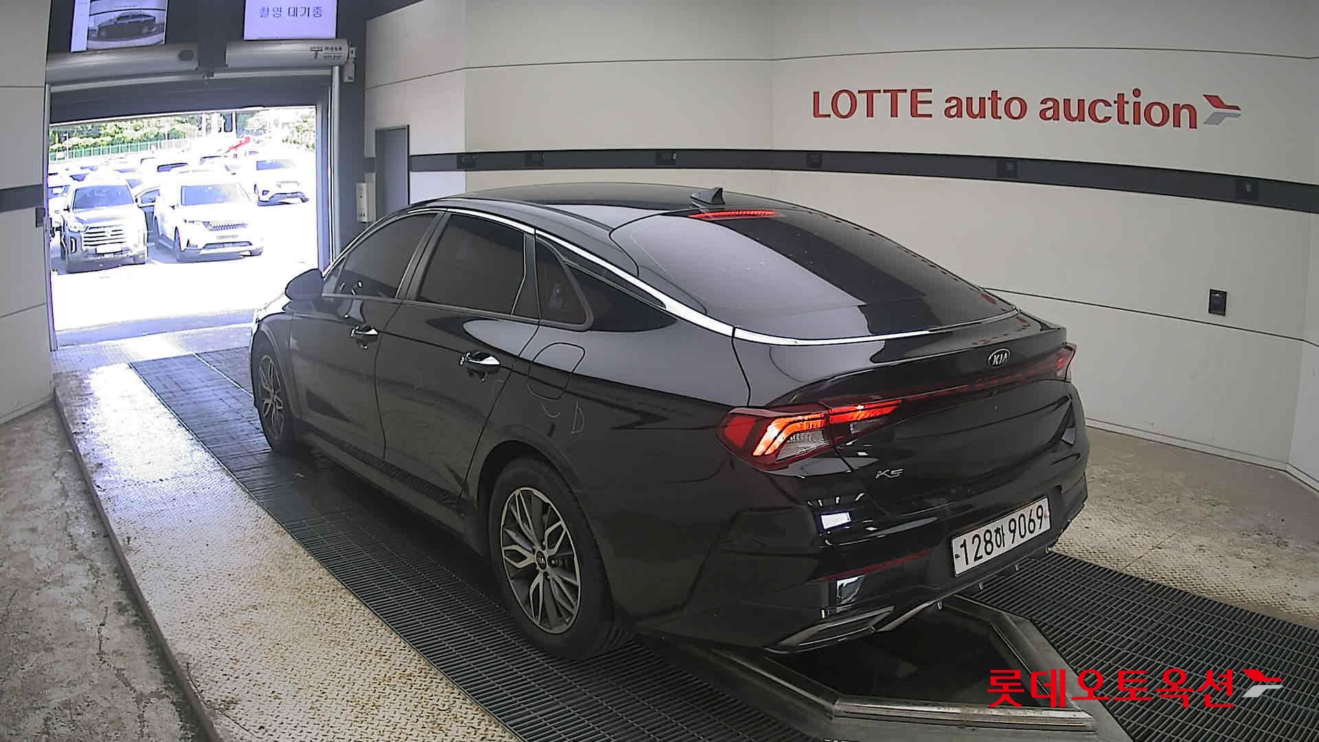 2020 - kia k5