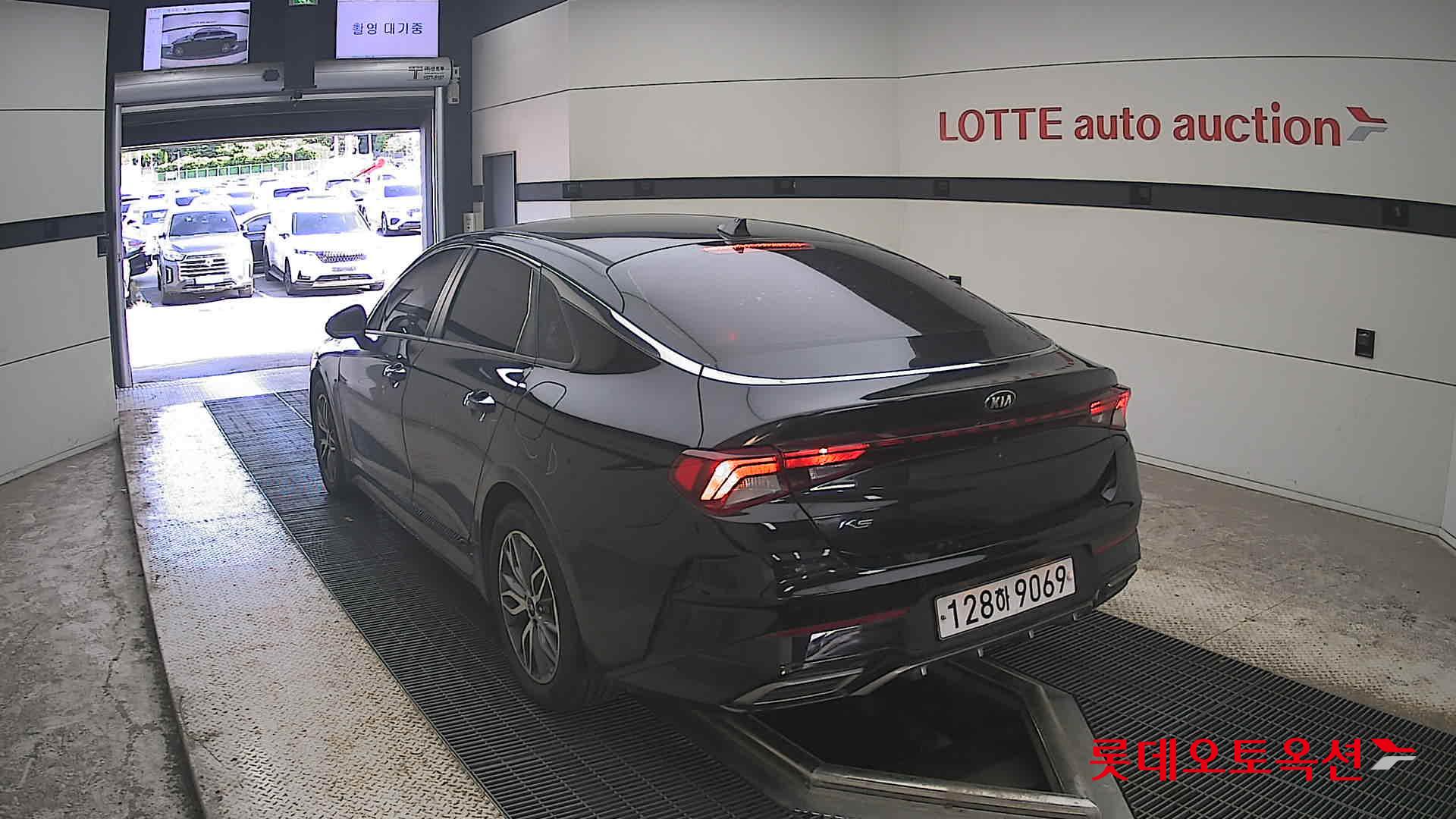 2020 - kia k5